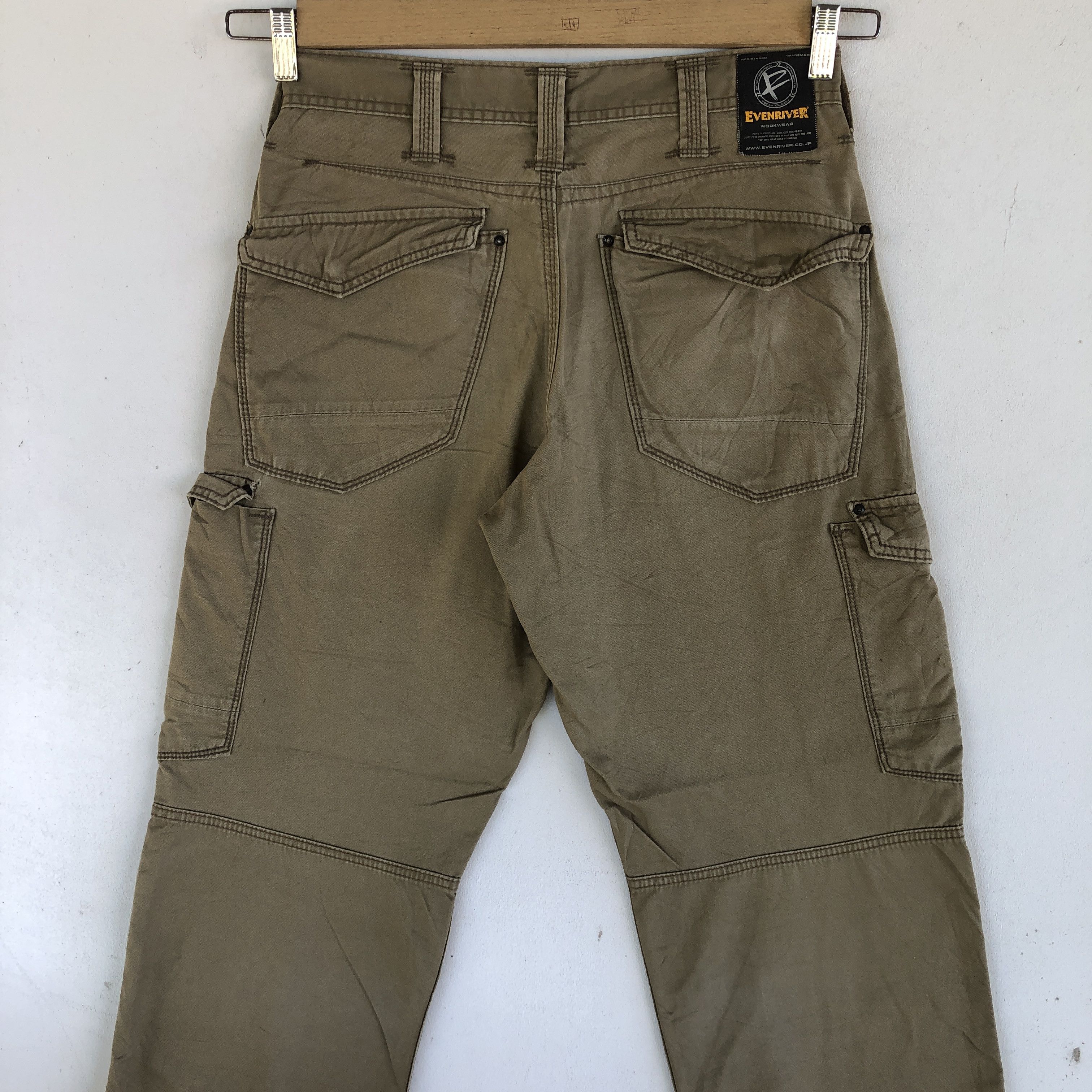 Japanese Brand × Vintage Vintage Japanese Cargo Pants Multi Pocket Bondage Trousers Size 28" / US 6 / IT 42 - 6 Thumbnail