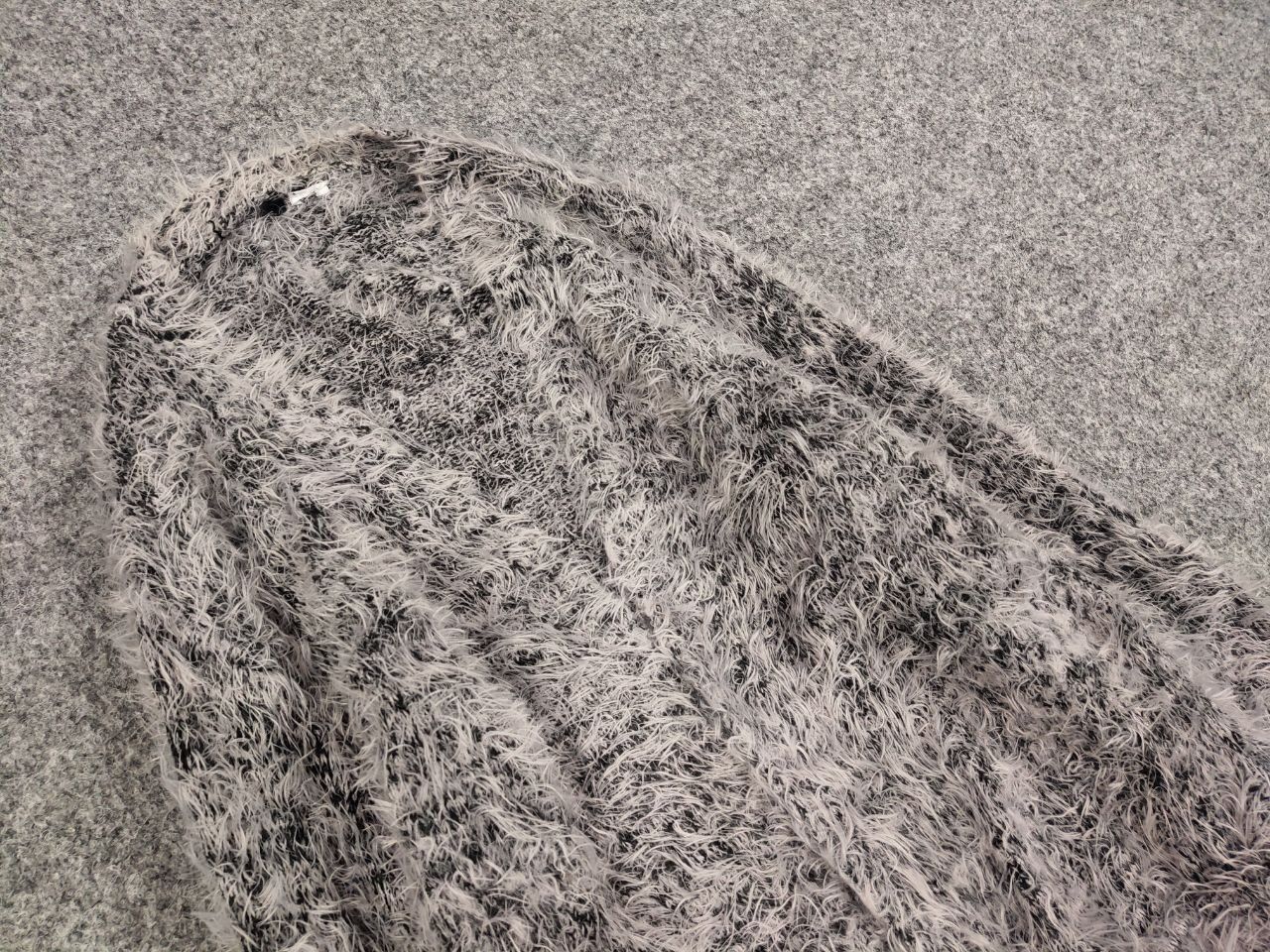 Japanese Brand Vintage 90's Japanese Gray Mohair Style Fuzzy Cardigan Hype Size S / US 4 / IT 40 - 12 Thumbnail