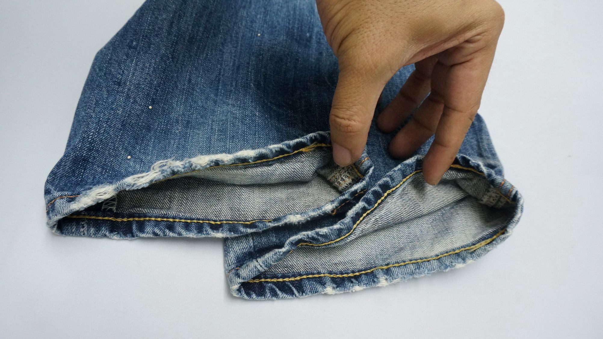 Edwin Rare! EDWIN 'Midnight Blues' Reworked Distressed Slim Jeans Size US 30 / EU 46 - 24 Thumbnail