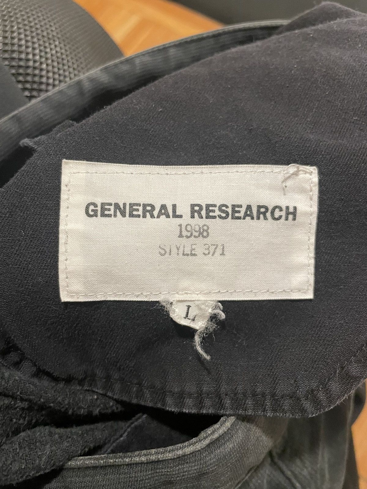 General Research 1998 Knee Pad Pants Size US 28 / EU 44 - 4 Thumbnail