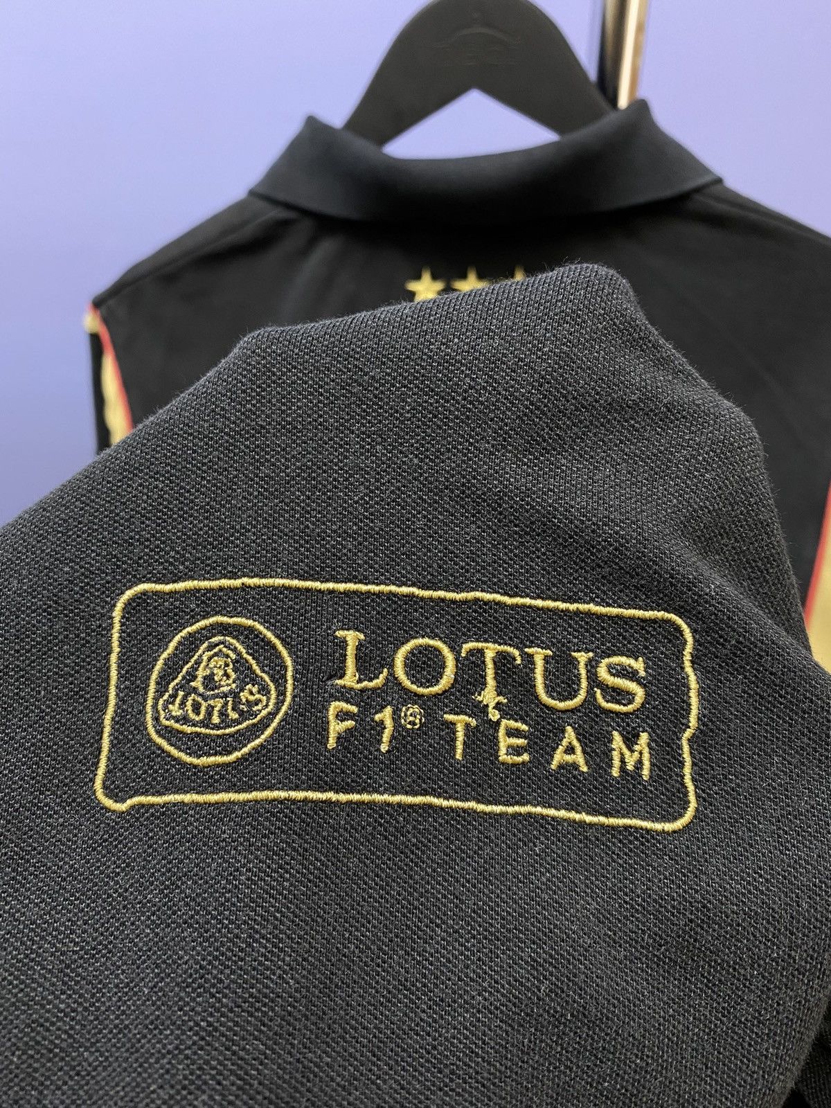 Formula 1 F1 Lotus Team Polo Shirt Official Shirt Kimi Raikkonen Size US L / EU 52-54 / 3 - 23 Thumbnail