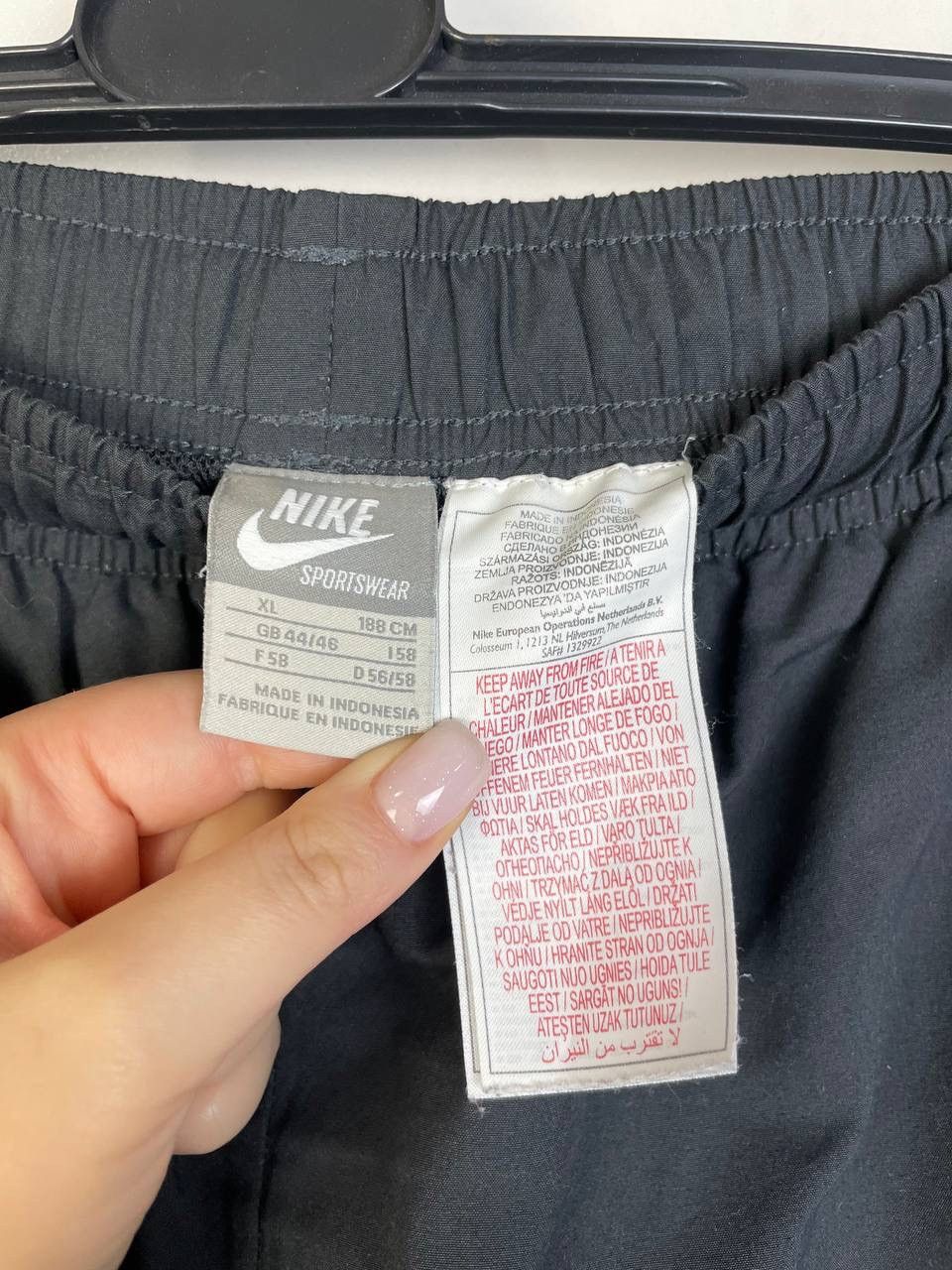 Vintage Nike vintage shorts size XL Size US 36 / EU 52 - 2 Thumbnail