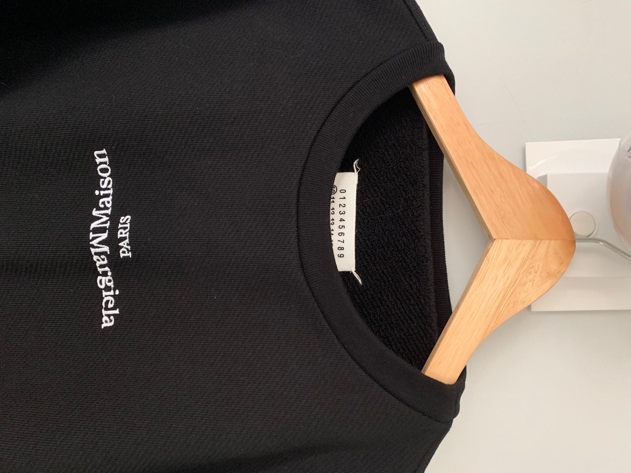 Maison Margiela Maison Margiela Black Distorted Logo Sweatshirt Size US M / EU 48-50 / 2 - 2 Thumbnail