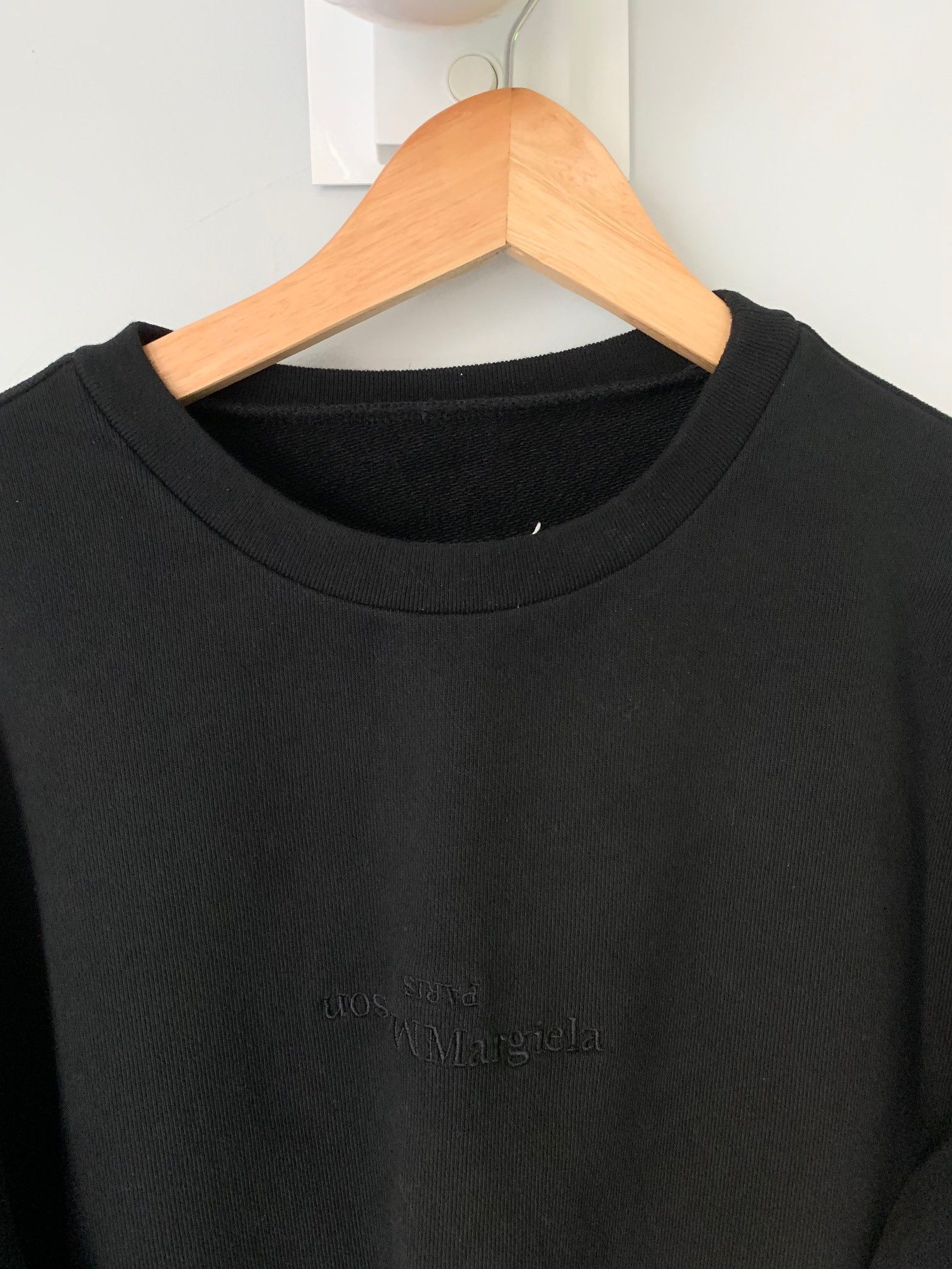 Maison Margiela Maison Margiela Black Distorted Logo Sweatshirt Size US M / EU 48-50 / 2 - 9 Thumbnail