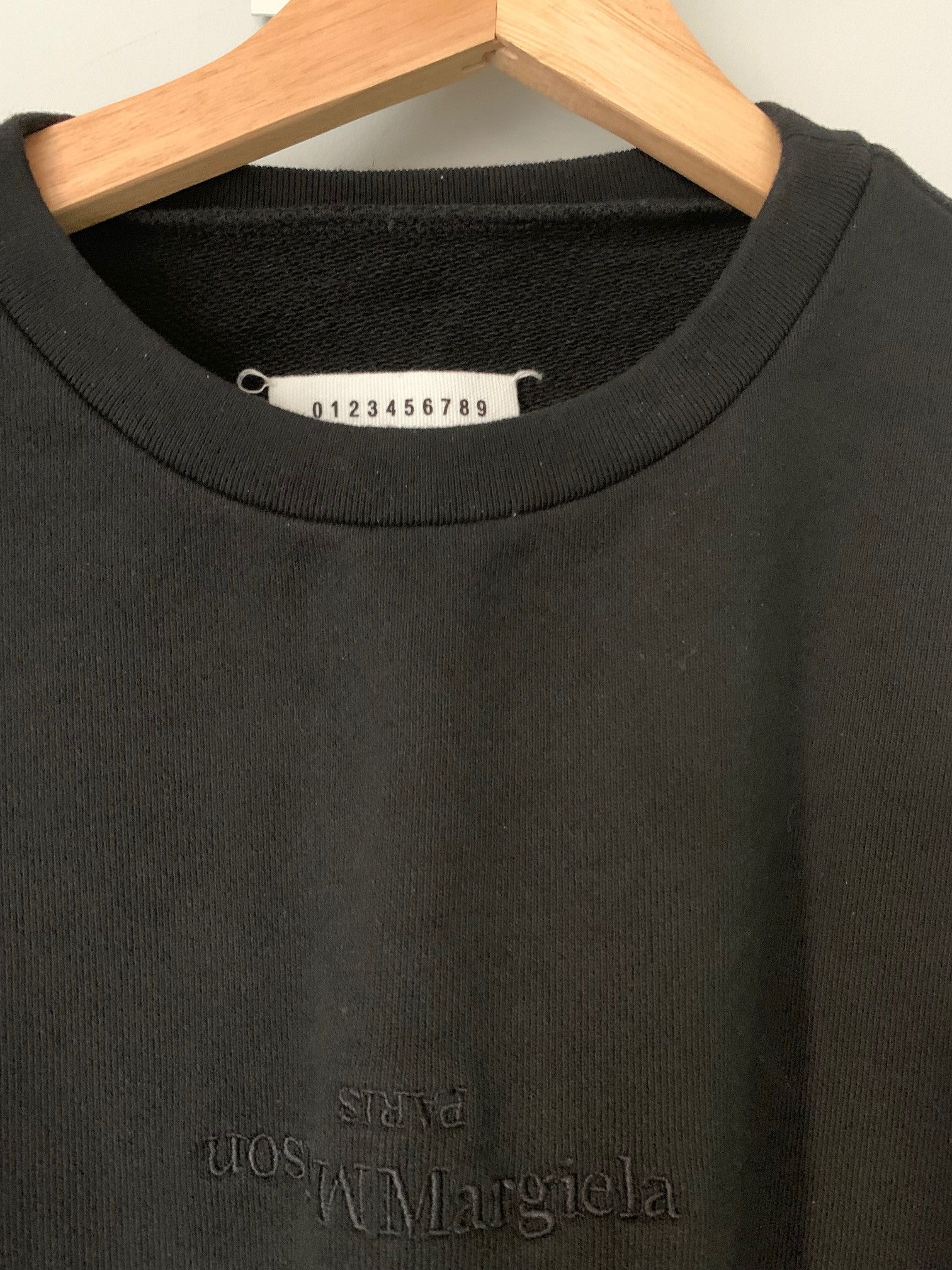 Maison Margiela Maison Margiela Black Distorted Logo Sweatshirt Size US M / EU 48-50 / 2 - 6 Thumbnail