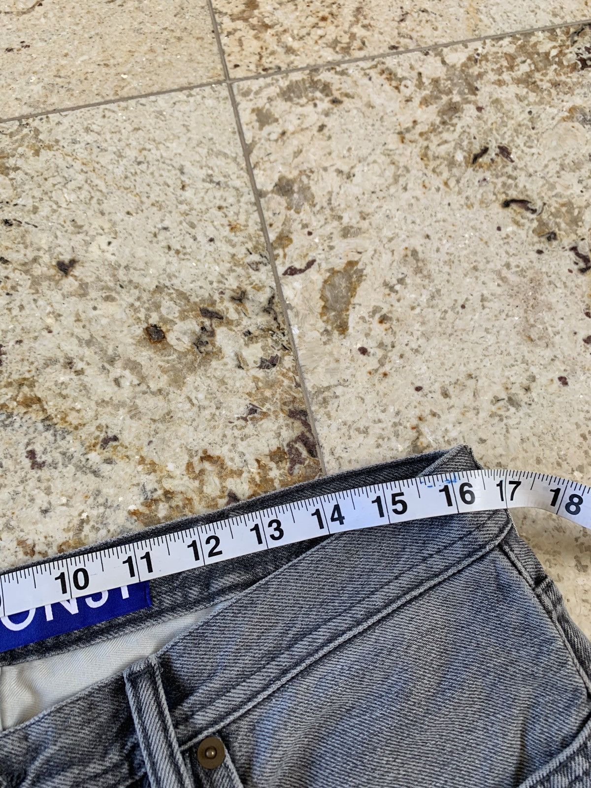 Acne Studios Land Denim in Mid Grey Size US 33 - 11 Thumbnail