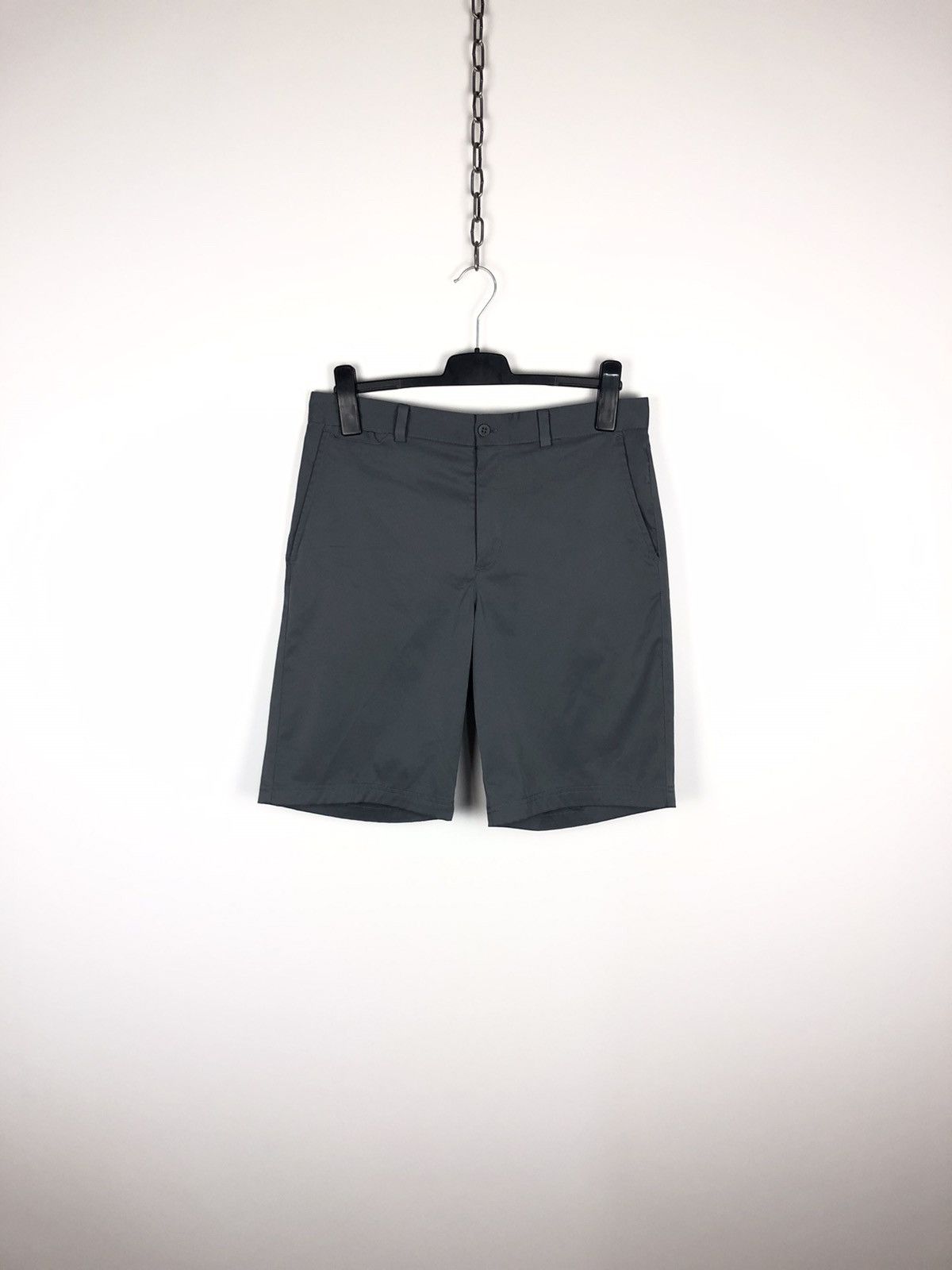 Nike Nike Dri Fit Gray Chino Shorts Embroidered Swooh Logo Tech Size US 32 / EU 48 - 1 Thumbnail
