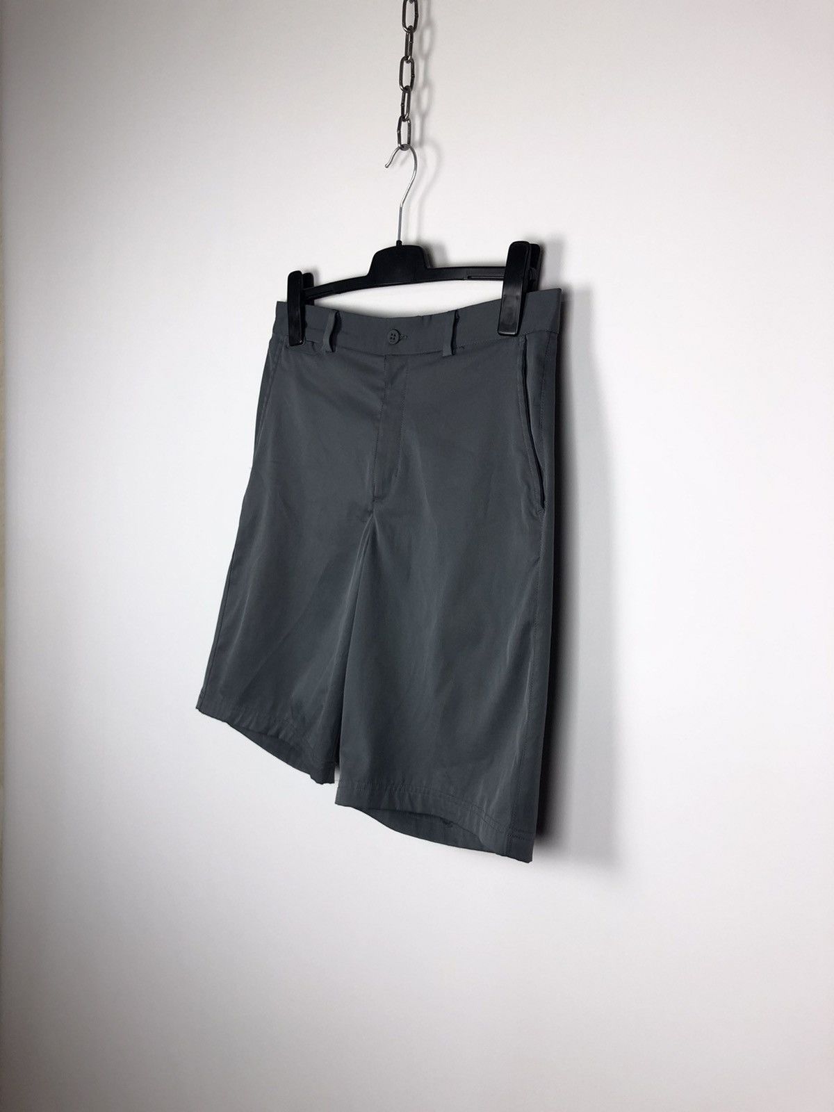 Nike Nike Dri Fit Gray Chino Shorts Embroidered Swooh Logo Tech Size US 32 / EU 48 - 4 Thumbnail