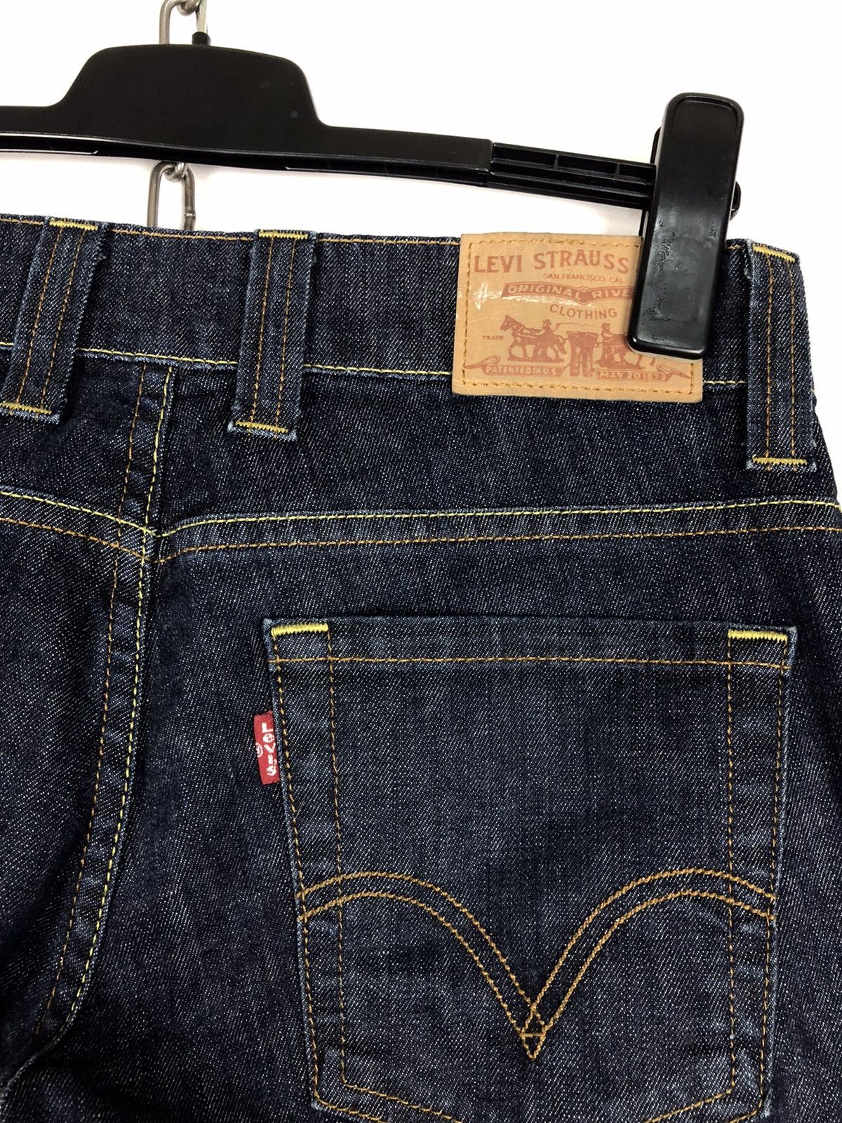 Levi's Levi's Blue Denim Jeans Pants Indigo size 28x32 Size US 28 / EU 44 - 7 Thumbnail