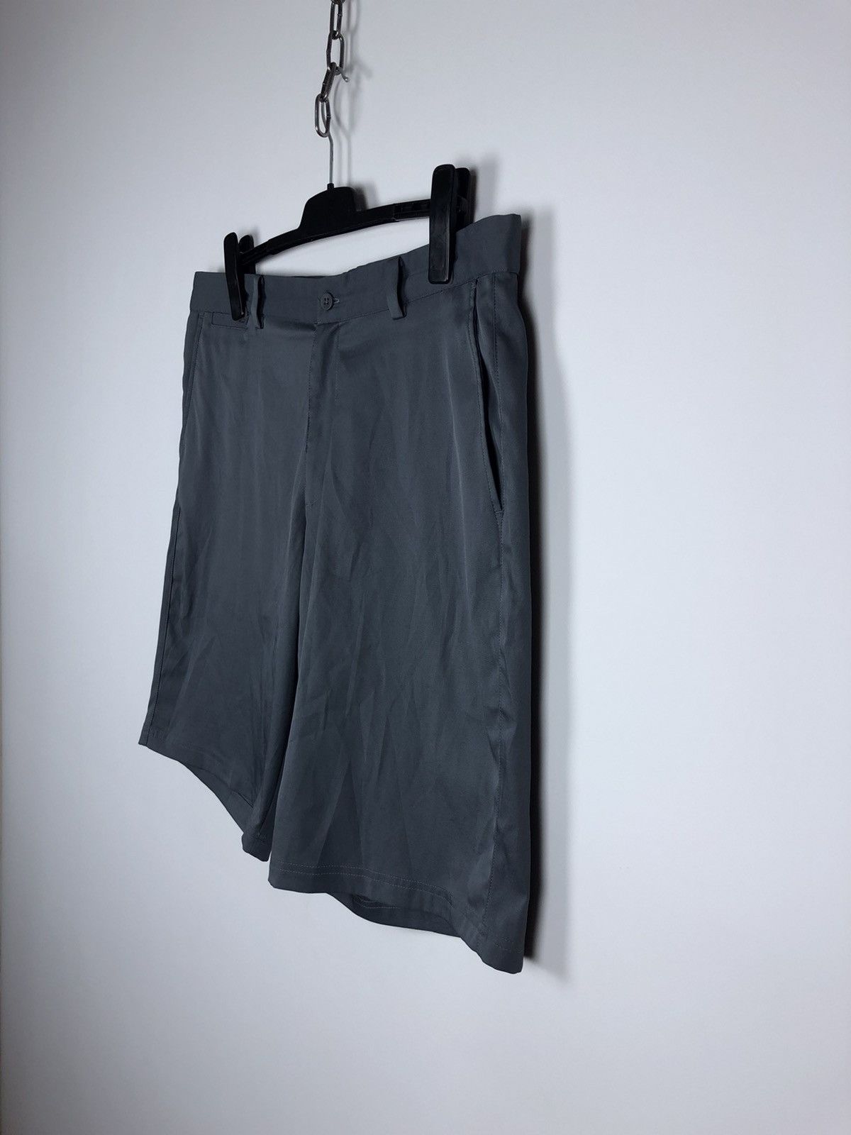 Golf Wang Nike Golf Standard Fit Shorts Grey Size 36 Embroidered Size US 36 / EU 52 - 4 Thumbnail