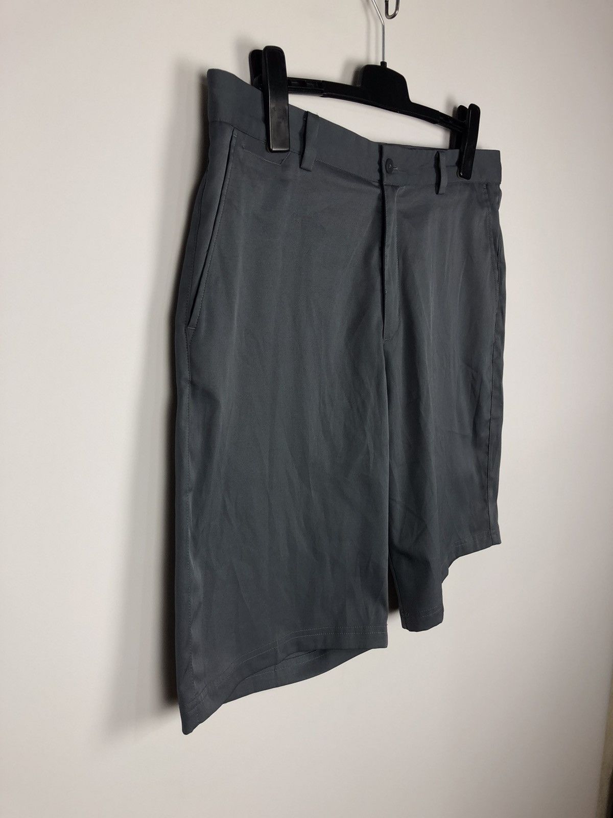 Golf Wang Nike Golf Standard Fit Shorts Grey Size 36 Embroidered Size US 36 / EU 52 - 3 Thumbnail