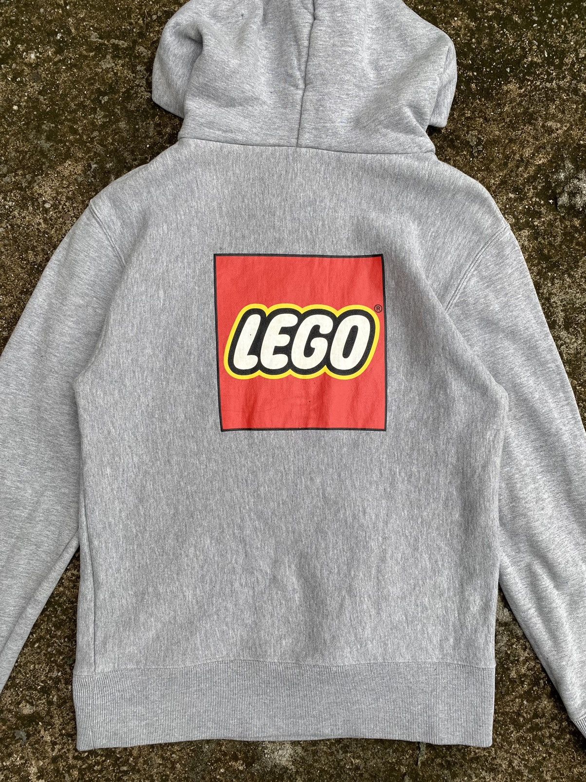 LEGO Lego Pullover Hoodie Small Size Size US S / EU 44-46 / 1 - 2 Thumbnail