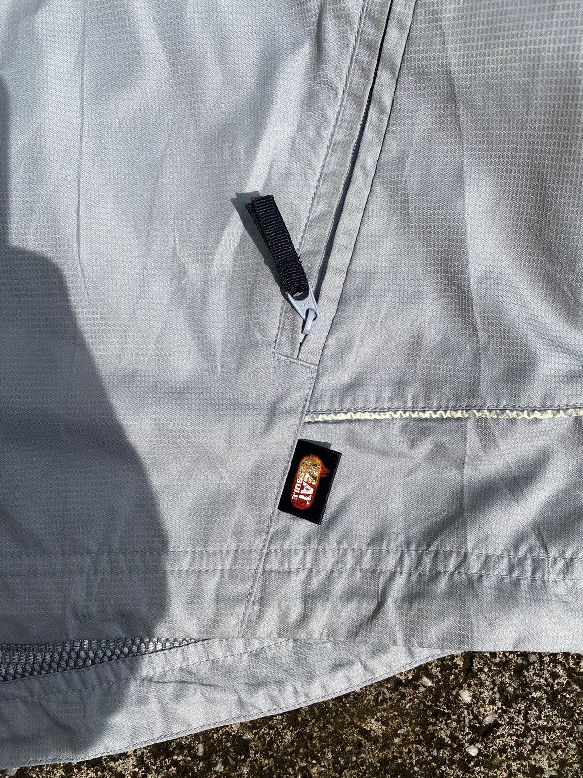 Japanese Brand Yonex HEAT CAPSULE Windbreaker Size US L / EU 52-54 / 3 - 4 Thumbnail