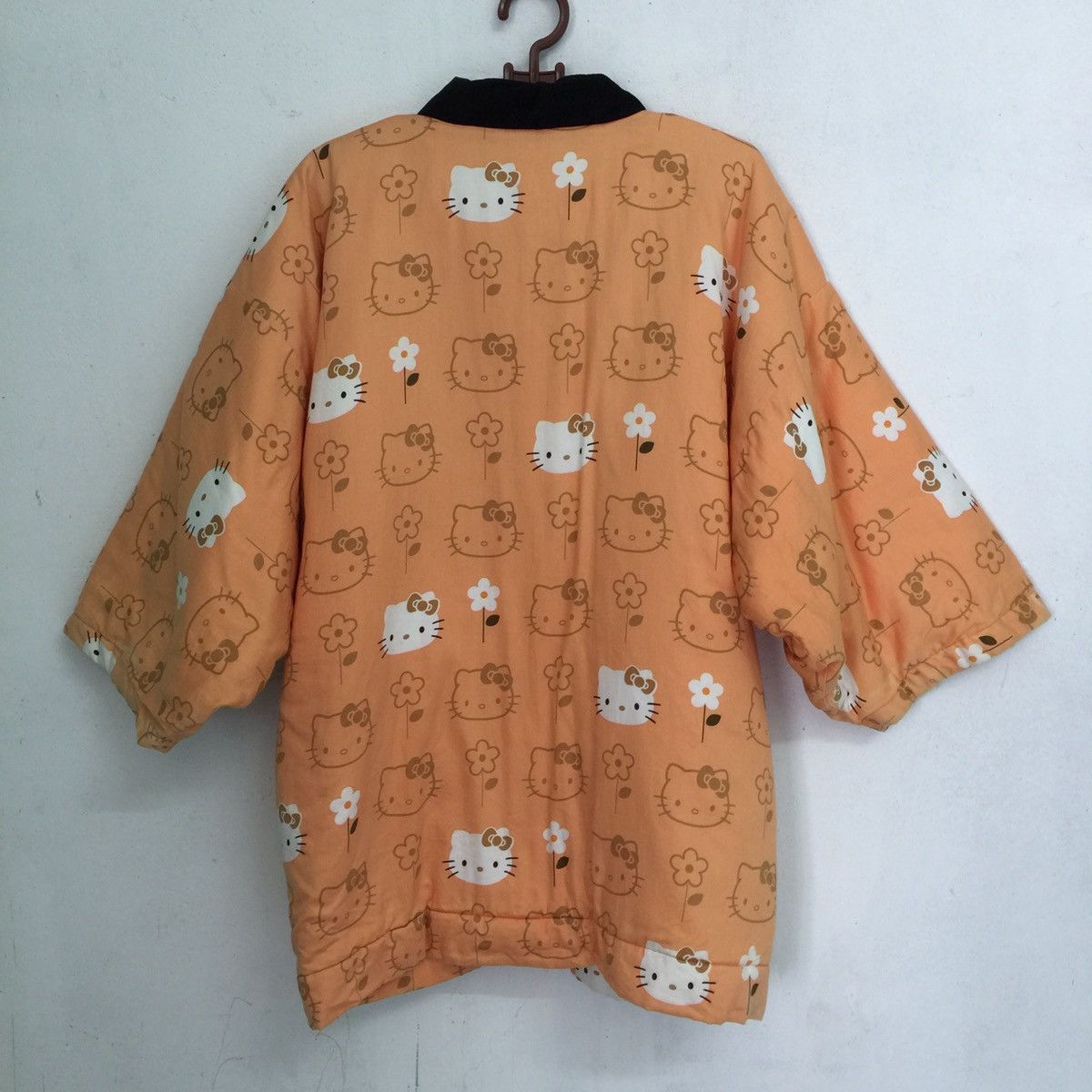 Japanese Brand Full print hello kitty kimono jacket Size US L / EU 52-54 / 3 - 4 Thumbnail