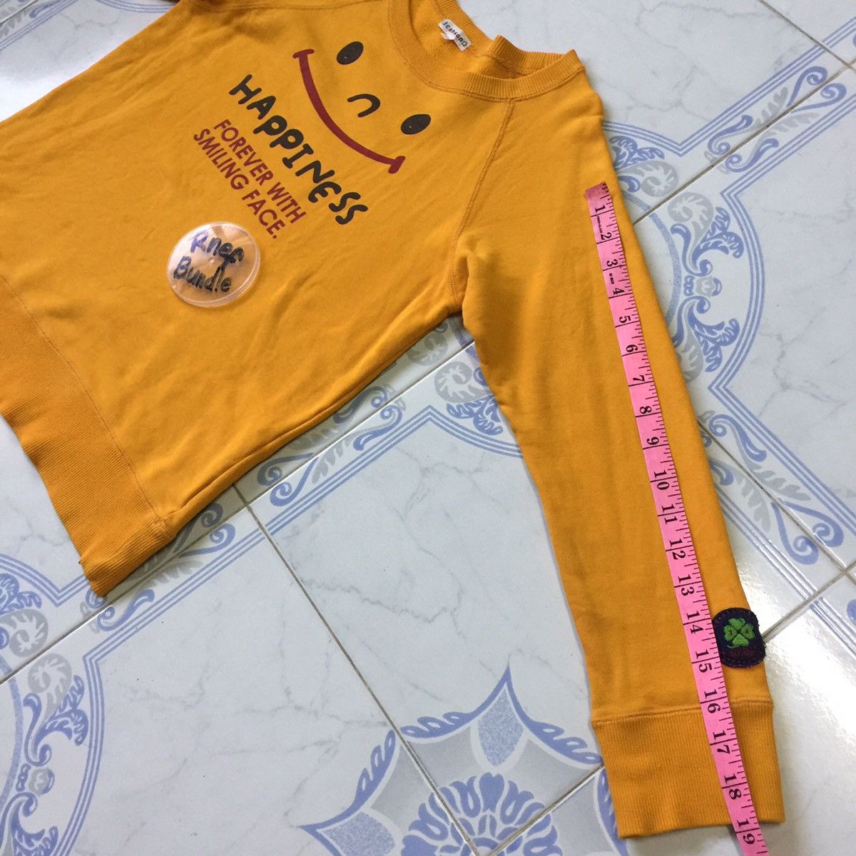 Japanese Brand Smiley Face sweatshirt Size US S / EU 44-46 / 1 - 12 Thumbnail