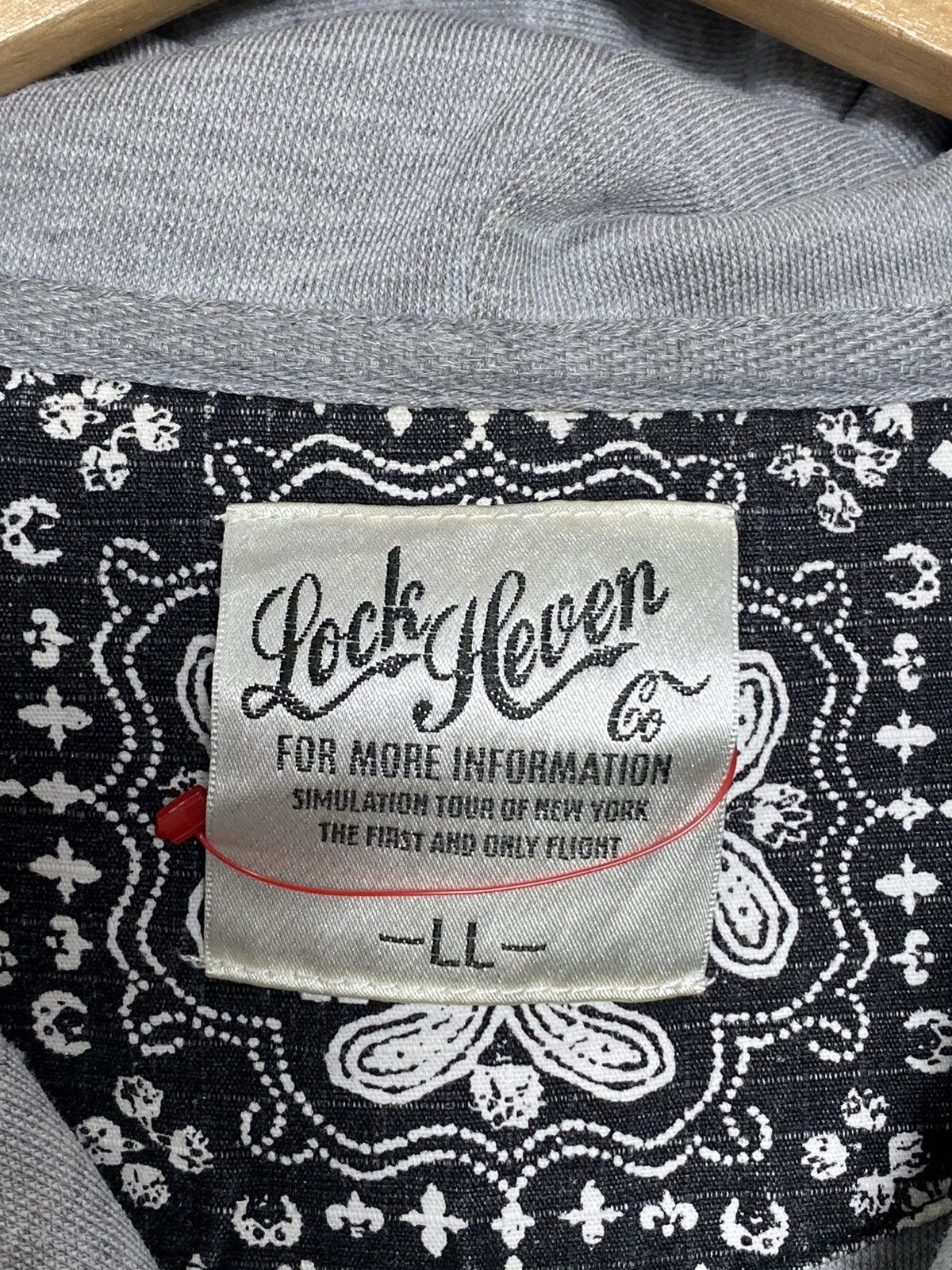 Japanese Brand × Vintage Vintage Lock Heaven Skulls Traviss Flacko Scott Crewneck Size US M / EU 48-50 / 2 - 5 Thumbnail