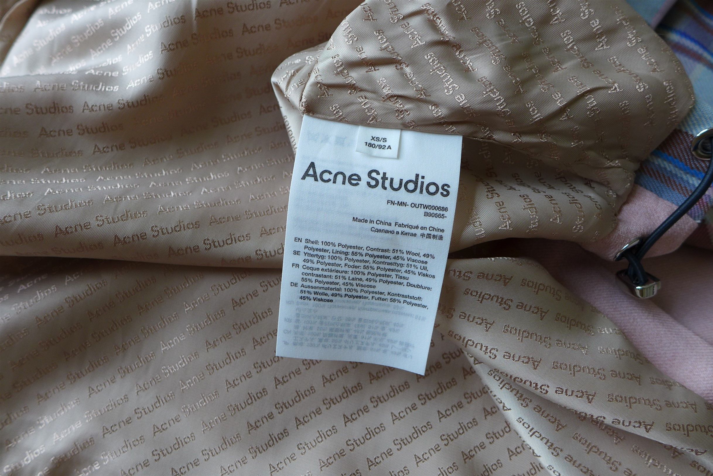 Acne Studios Acne Oversized Olenco Track Jacket - Blossom Pink & Lilac. Size US S / EU 44-46 / 1 - 23 Thumbnail