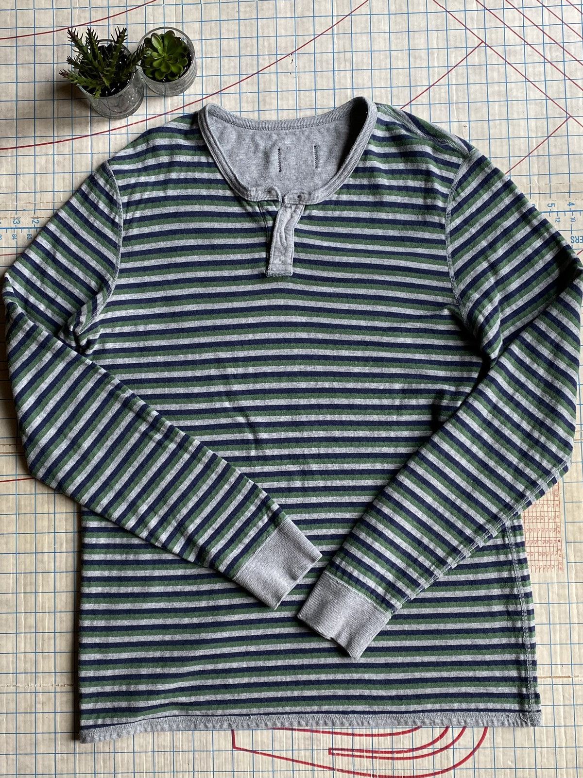 Reigning Champ Reigning Champ Henley Collar Reversible Long Sleeve XL Size US XL / EU 56 / 4 - 10 Thumbnail