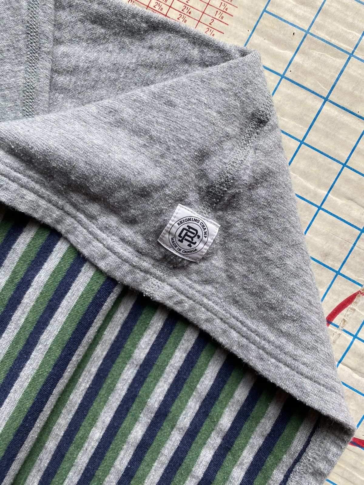 Reigning Champ Reigning Champ Henley Collar Reversible Long Sleeve XL Size US XL / EU 56 / 4 - 6 Thumbnail