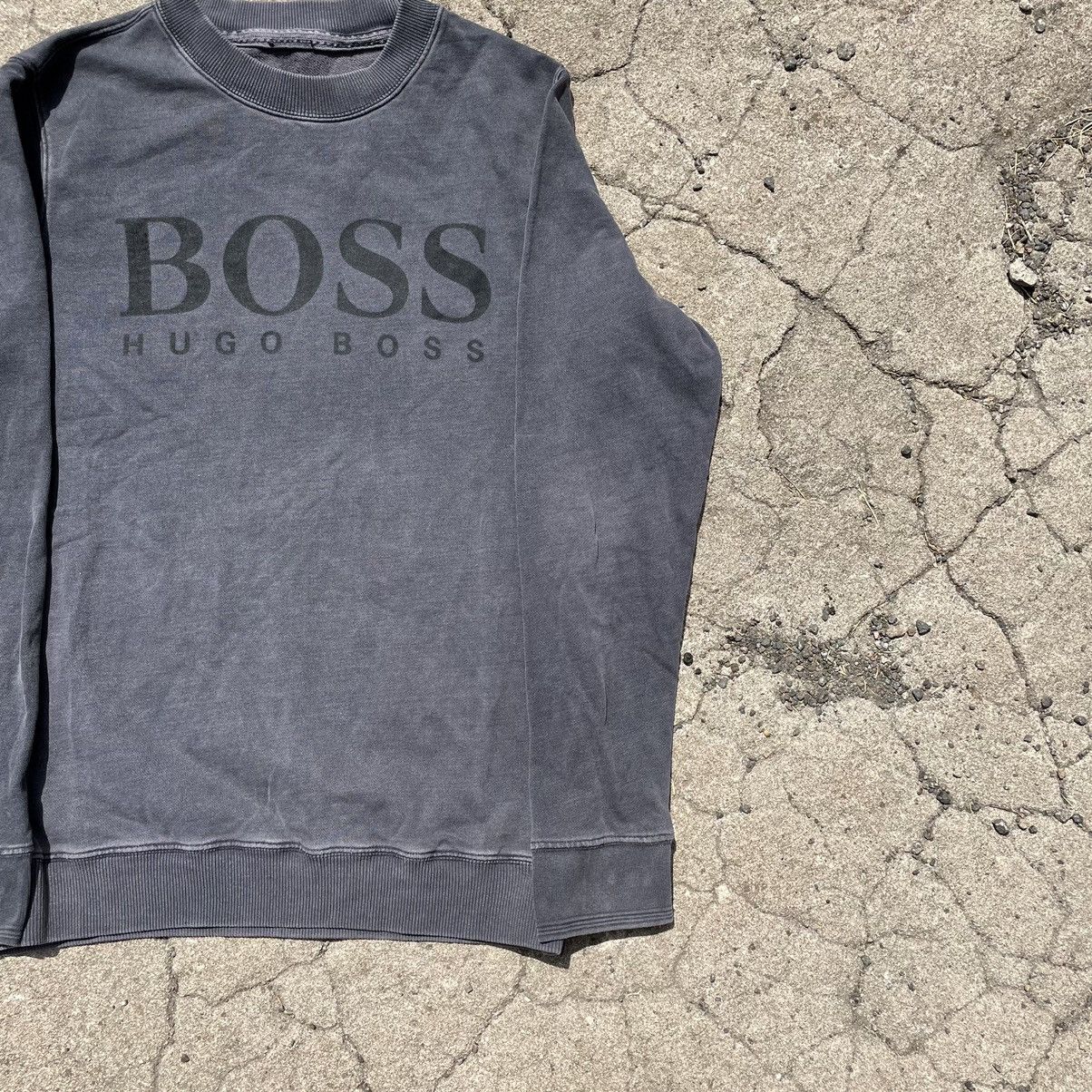Vintage Vintage 90s Hugo Boss Faded Logo Crewneck Sweatshirt Rave M Size US M / EU 48-50 / 2 - 2 Thumbnail