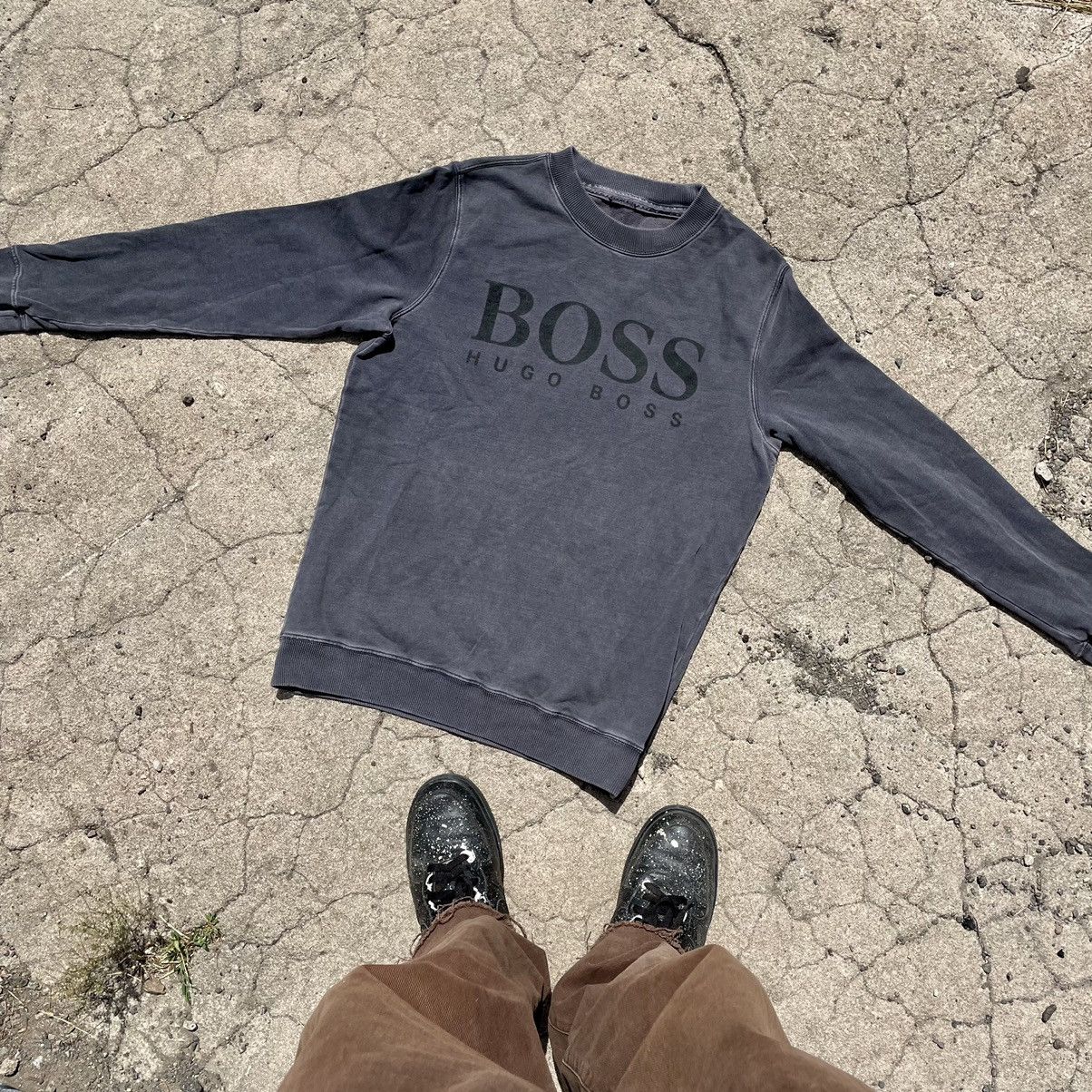 Vintage Vintage 90s Hugo Boss Faded Logo Crewneck Sweatshirt Rave M Size US M / EU 48-50 / 2 - 5 Thumbnail