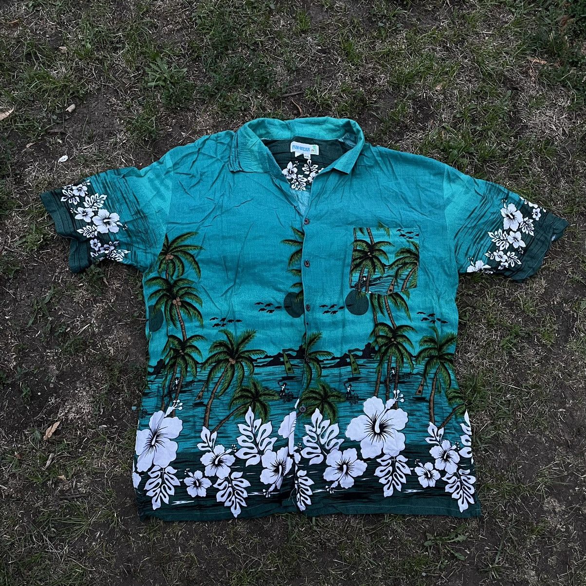 Vintage Vintage 90s Hawaiian Aloha Shirt Tropical Flower Print Coast Size US XL / EU 56 / 4 - 1 Thumbnail