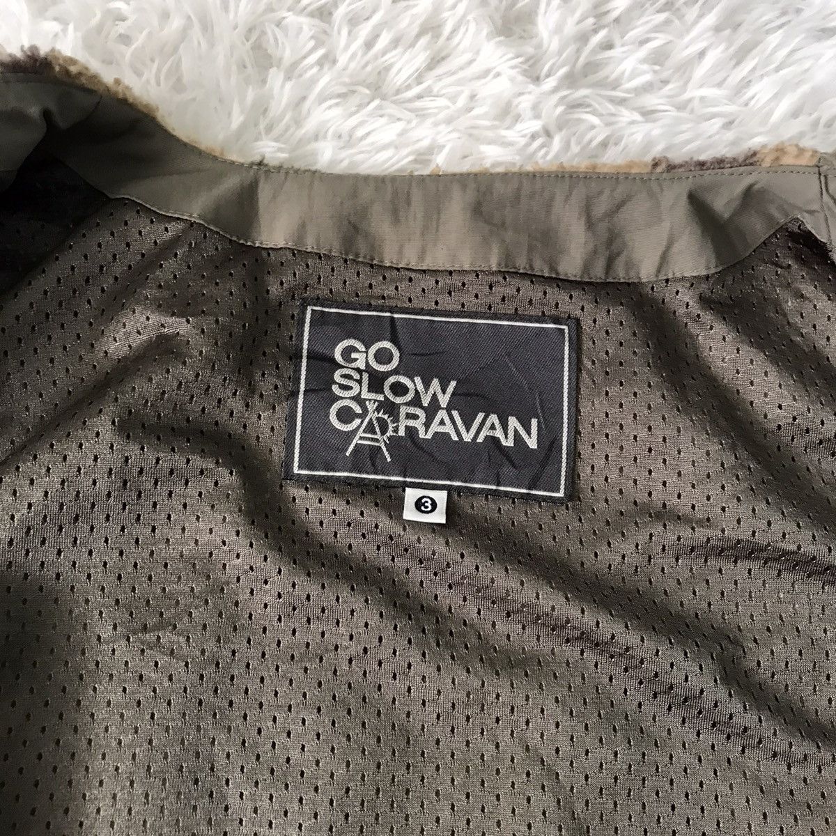 go slow caravan Go slow caravan deep fleece vest Size US S / EU 44-46 / 1 - 14 Thumbnail