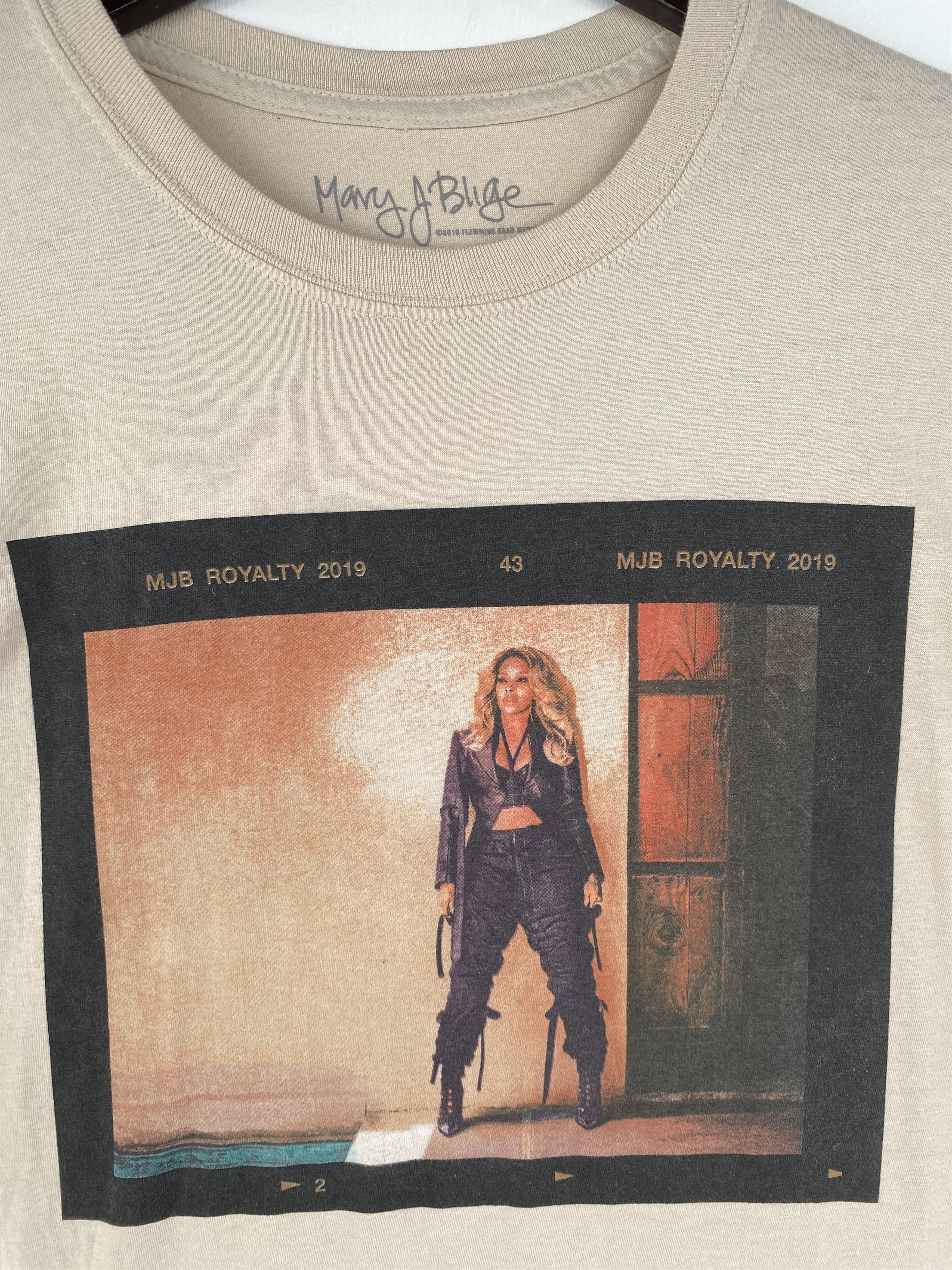 Band Tees 💥Mary J. Blige MJB Royalty American singer songwriter shirt Size US M / EU 48-50 / 2 - 3 Thumbnail