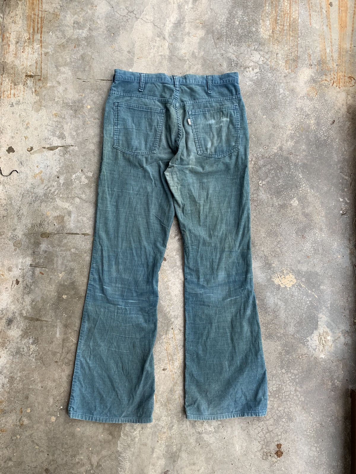 Levi's THRASHED FADED Vintage 80s Levis Curduroy Bootcut Pant Size US 30 / EU 46 - 2 Thumbnail