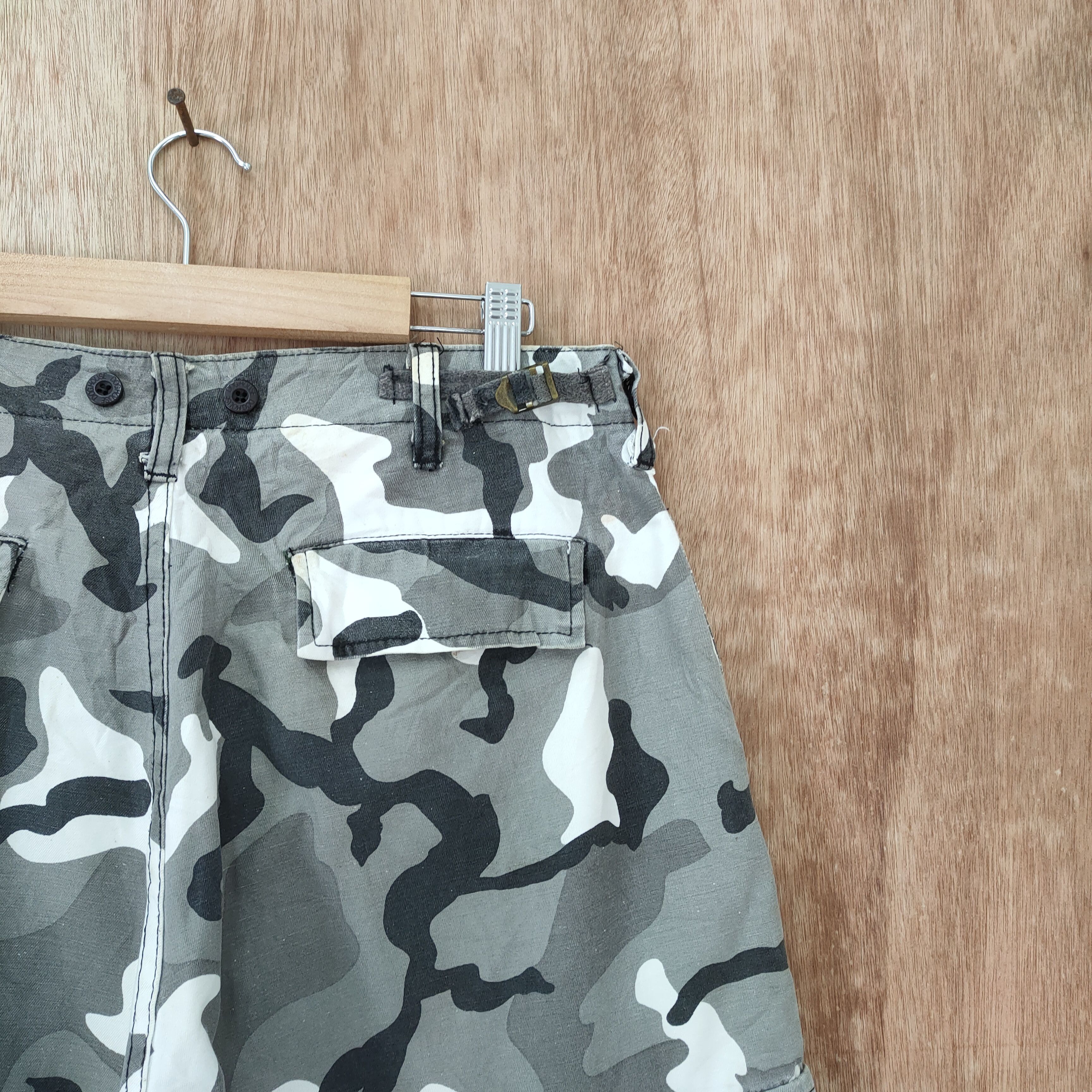 Japanese Brand DOG HOUSE CAMO FADED CARGO PANTS Size US 30 / EU 46 - 12 Thumbnail