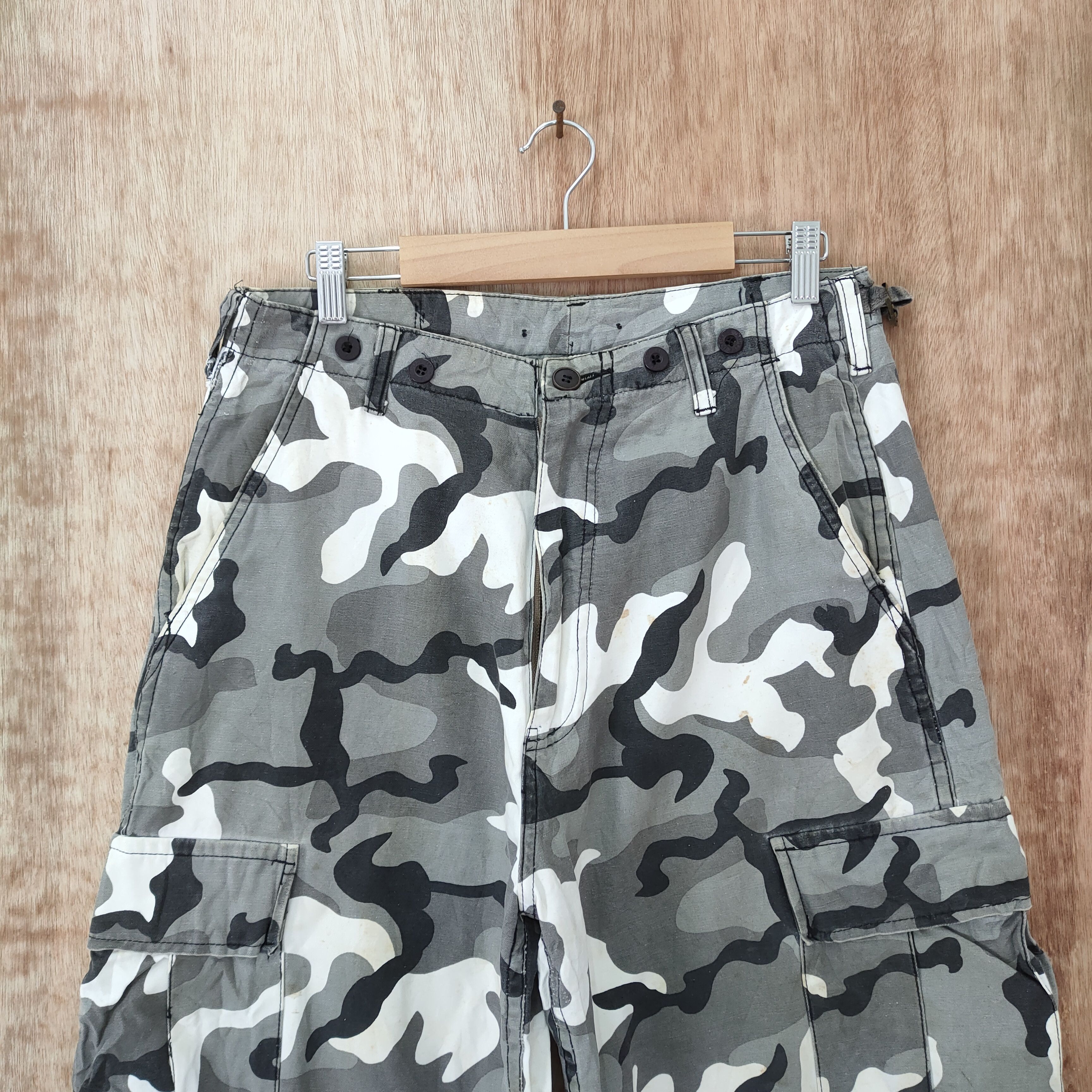 Japanese Brand DOG HOUSE CAMO FADED CARGO PANTS Size US 30 / EU 46 - 6 Thumbnail