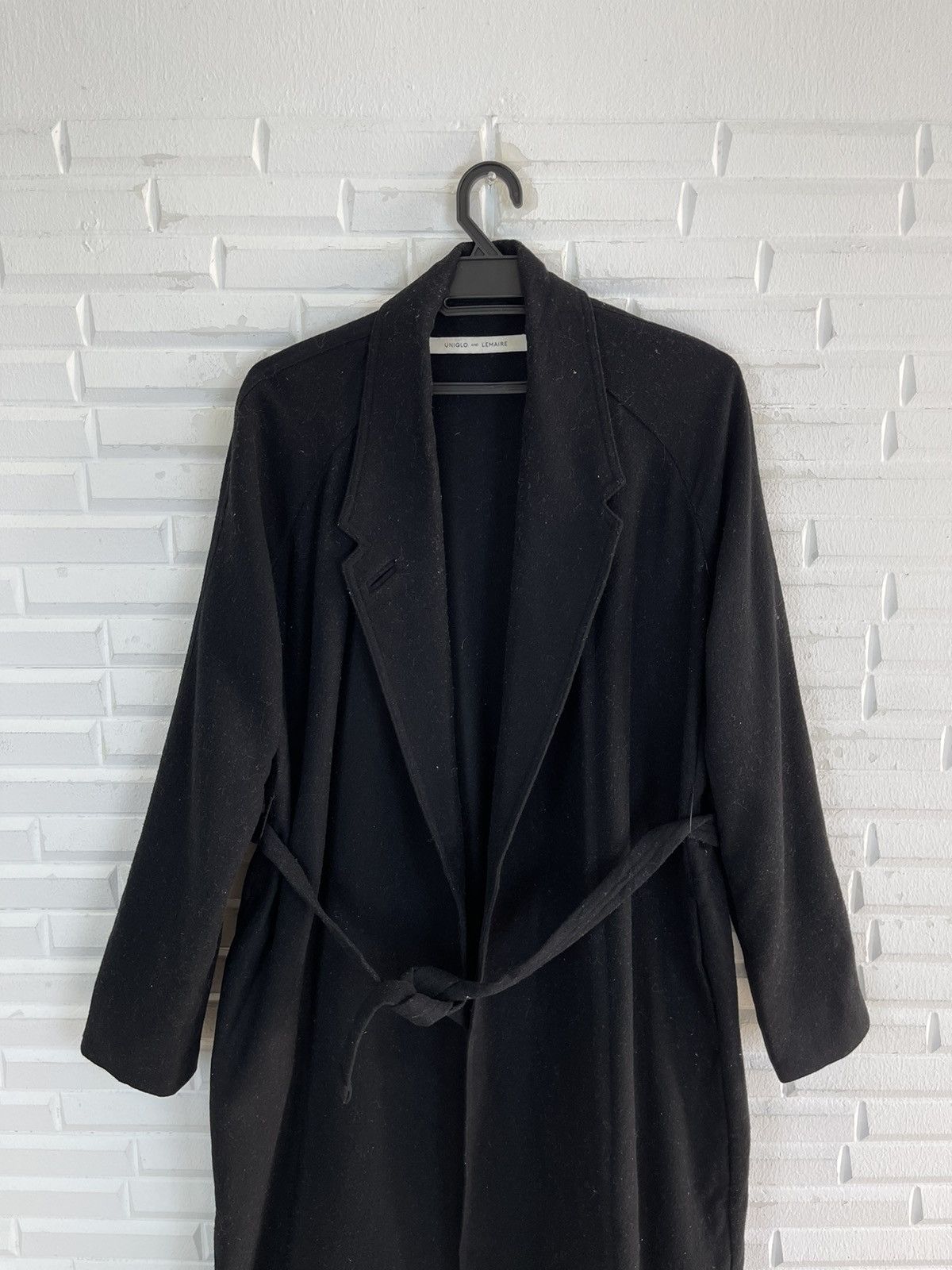 Lemaire × Uniqlo Black Long Coat UNIQLO and LEMAIRE Size US M / EU 48-50 / 2 - 2 Thumbnail