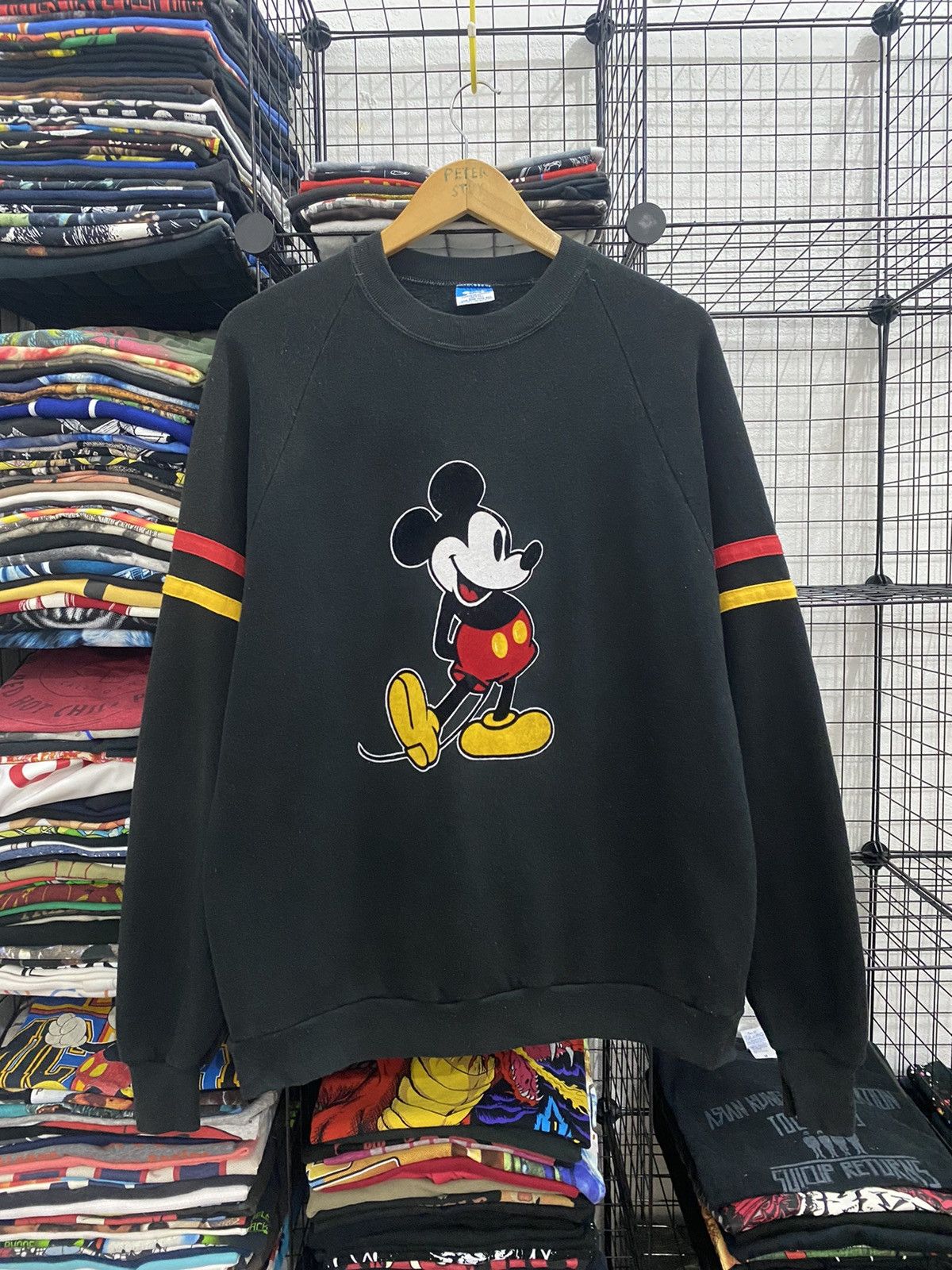 Disney × Mickey Mouse × Vintage 🔥RARE🔥VINTAGE 80’s DISNEY x MICKEY MADE IN USA SWEATSHIRT Size US L / EU 52-54 / 3 - 2 Thumbnail