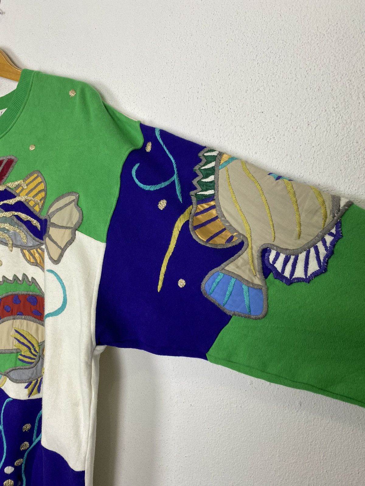 Vintage VINTAGE GAGMAN FISH EMBRODEREY SWEATER NICE DESIGN Size US L / EU 52-54 / 3 - 6 Thumbnail