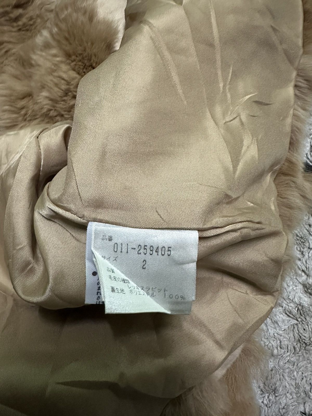 Designer 🔥Super gorgeous🔥Vivayou rabbit fur cropped jacket Size S / US 4 / IT 40 - 6 Thumbnail