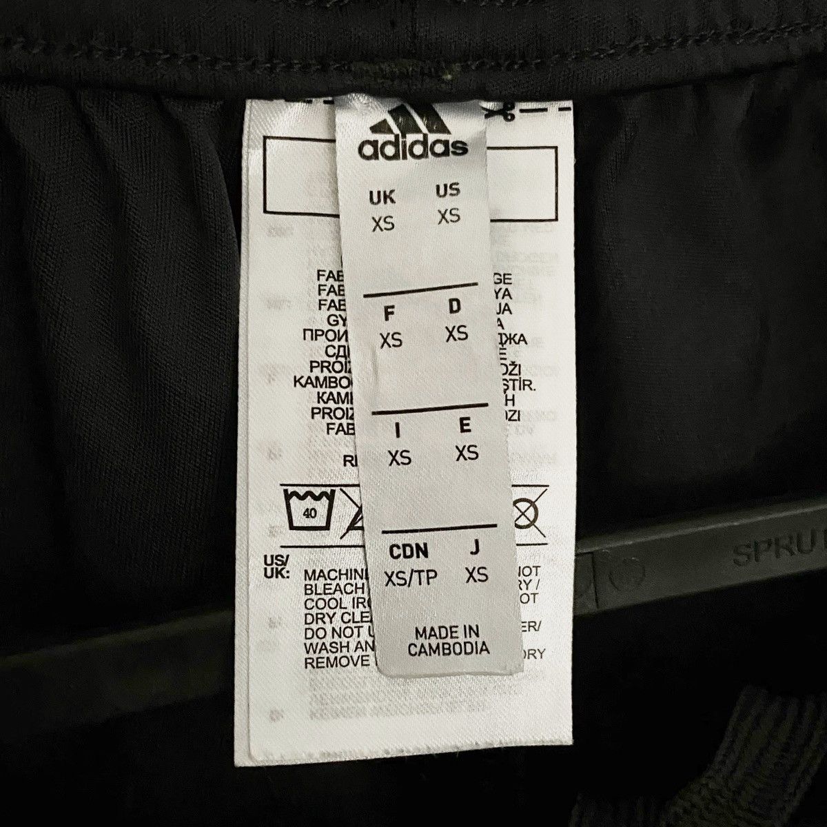 Adidas 2020 2021 Manchester United Adidas Away attaining Shorts Size US 30 / EU 46 - 4 Thumbnail