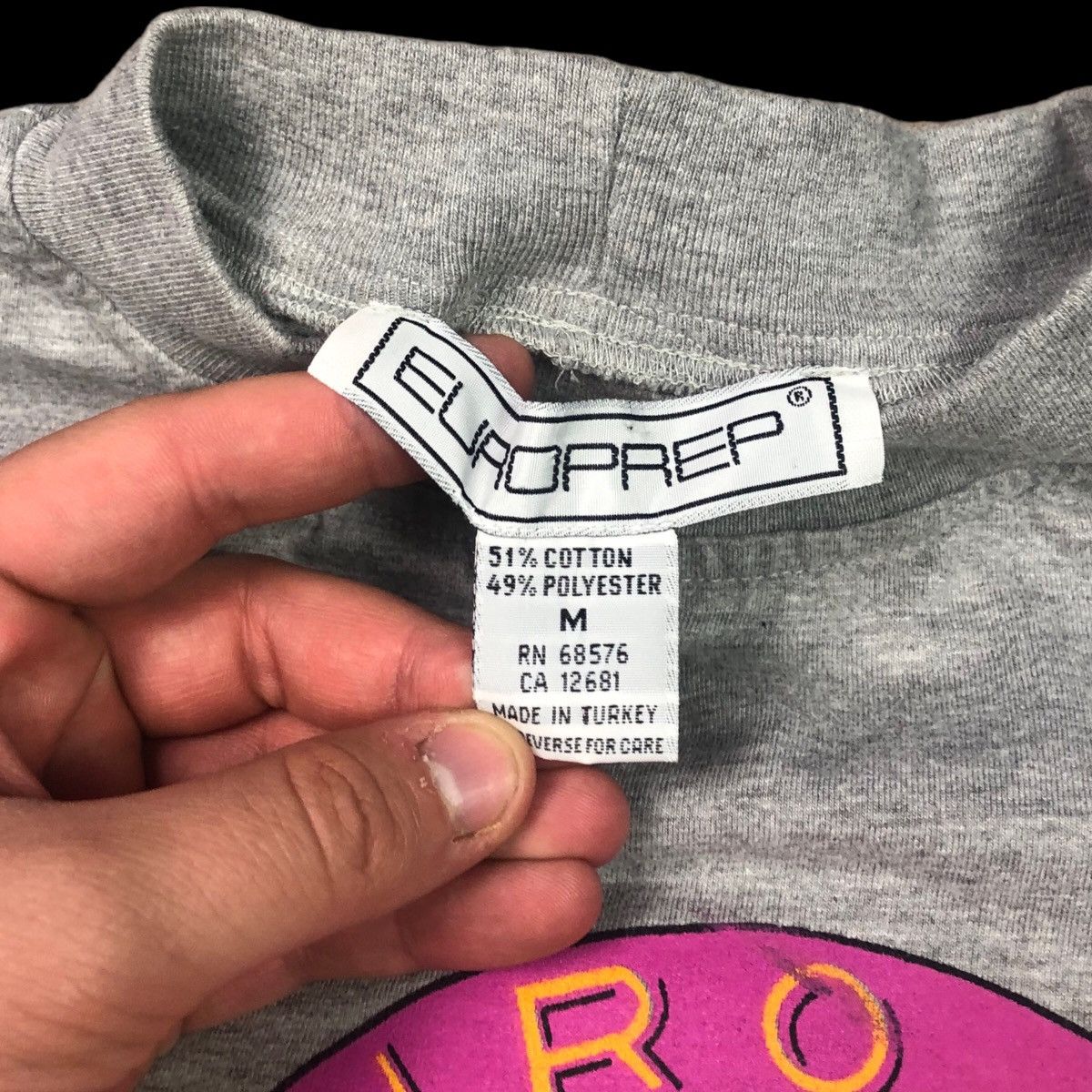 Vintage Vintage 90s Europrep World Conscious Shirt Adult Size L Size US L / EU 52-54 / 3 - 3 Thumbnail