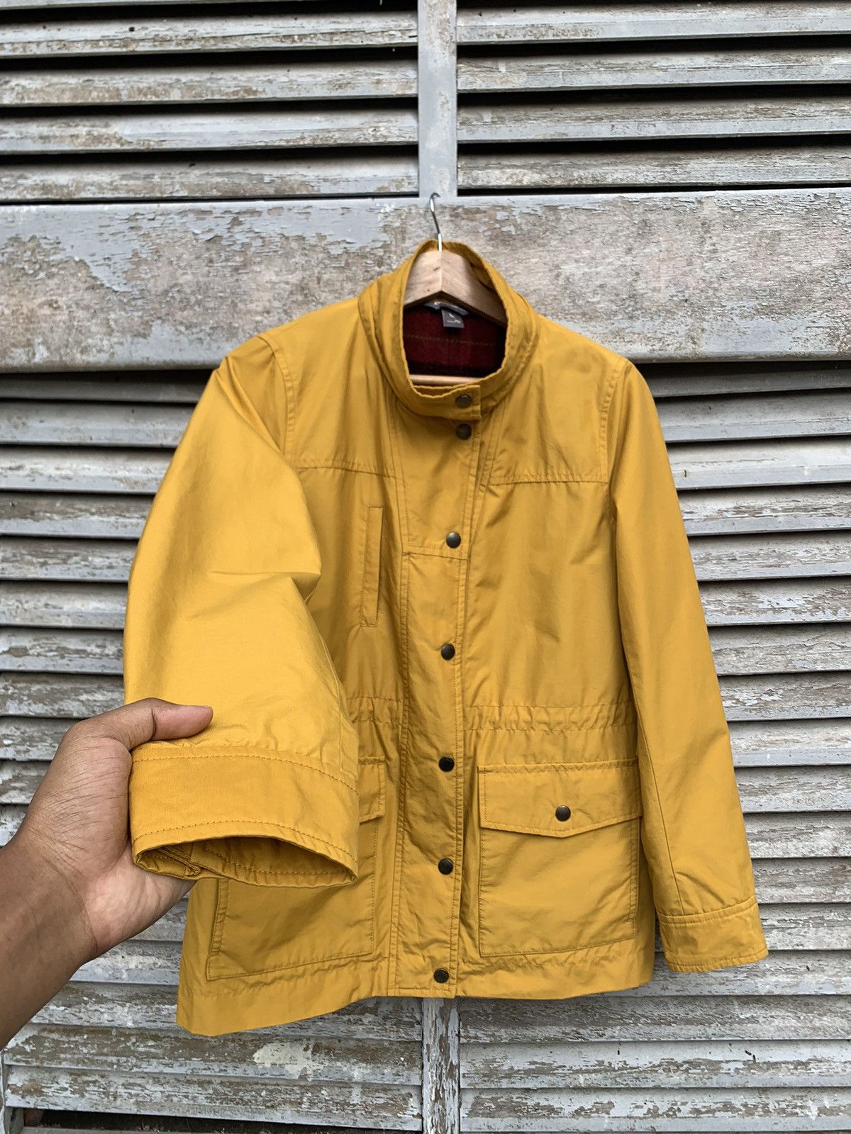 Eddie Bauer 🔥EDDIE BAUER UTILITY JACKET FOR WOMAN (M) Size US M / EU 48-50 / 2 - 6 Thumbnail
