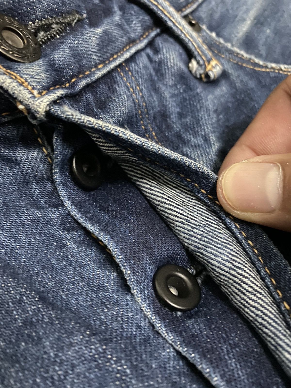 Japanese Brand × KURO × Vintage Vintage Kuro japanese Selvedge Distressed Denim Jeans Size US 32 / EU 48 - 7 Thumbnail