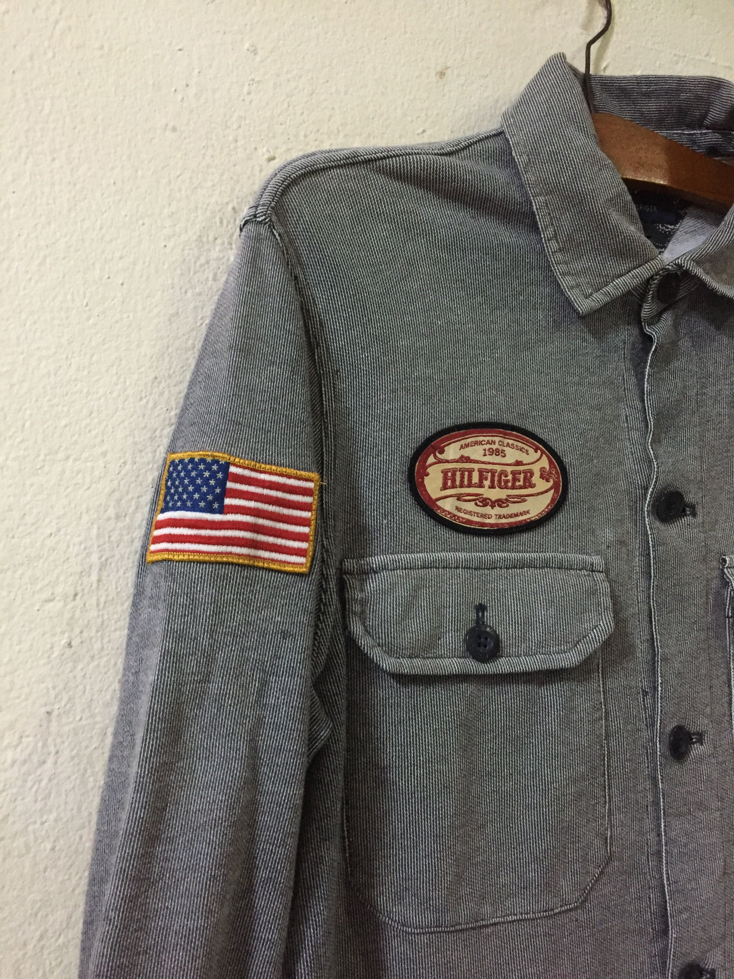 Tommy Hilfiger Rare!! Vintage Tommy Hilfinger American Classic Shirt Size US S / EU 44-46 / 1 - 5 Thumbnail
