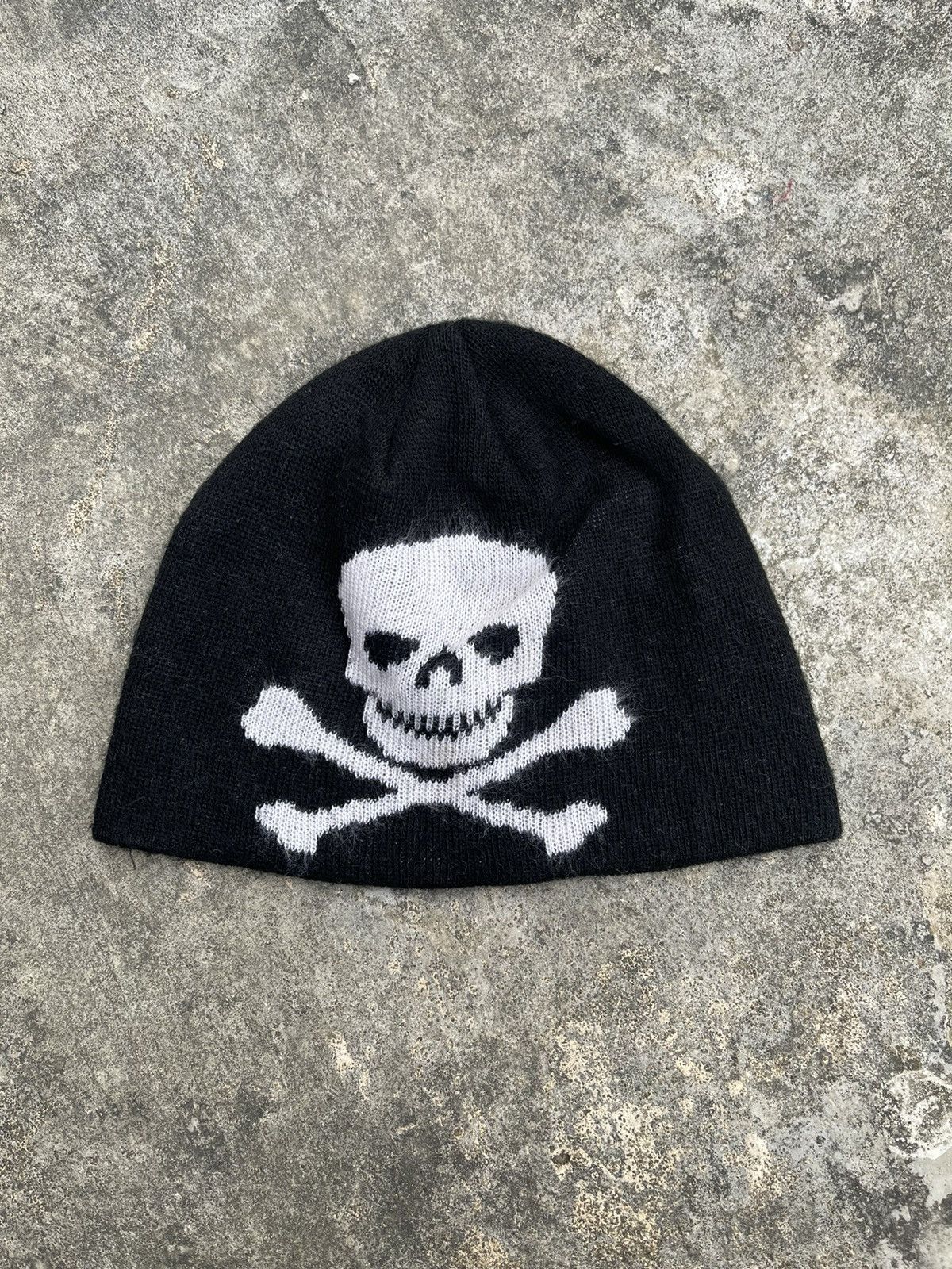 Japanese Brand SKULLS SKATES SKELETON BLACK BEANIE Size ONE SIZE - 2 Thumbnail
