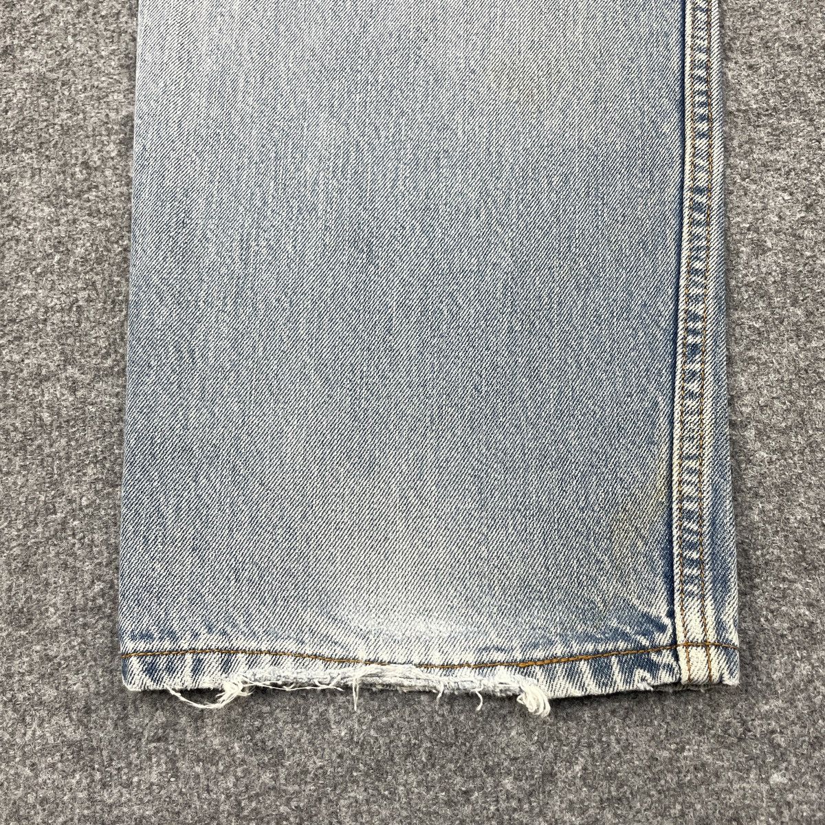 Levi's × Vintage Vintage Levi's 550 Light Wash wc-237 Size US 36 / EU 52 - 8 Thumbnail