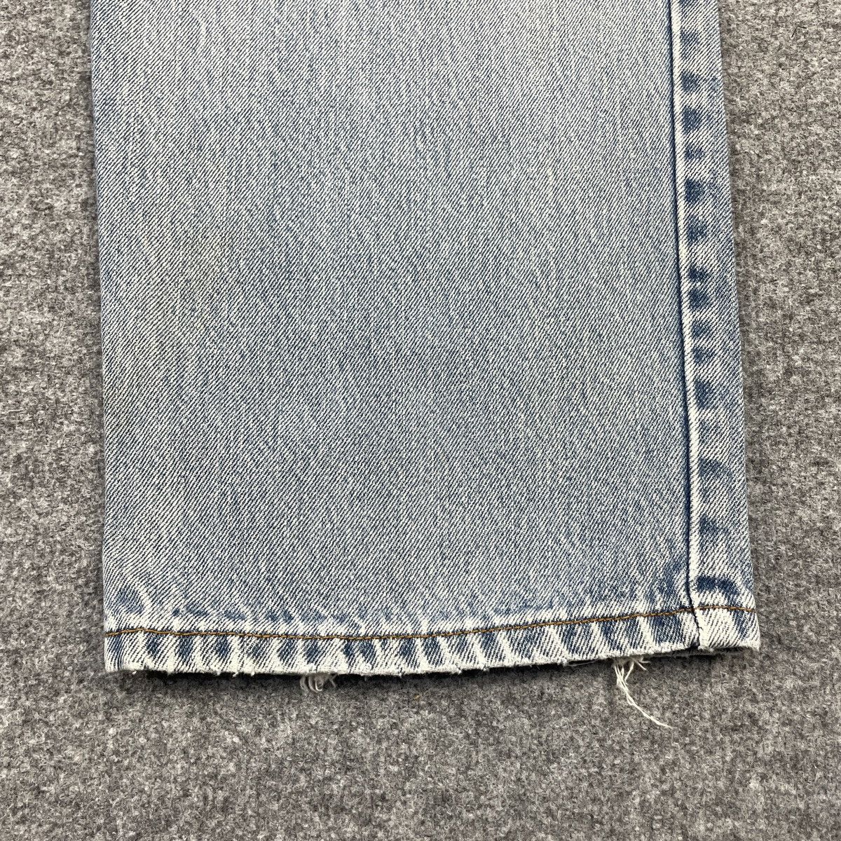 Levi's × Vintage Vintage Levi's 550 Light Wash wc-237 Size US 36 / EU 52 - 6 Thumbnail