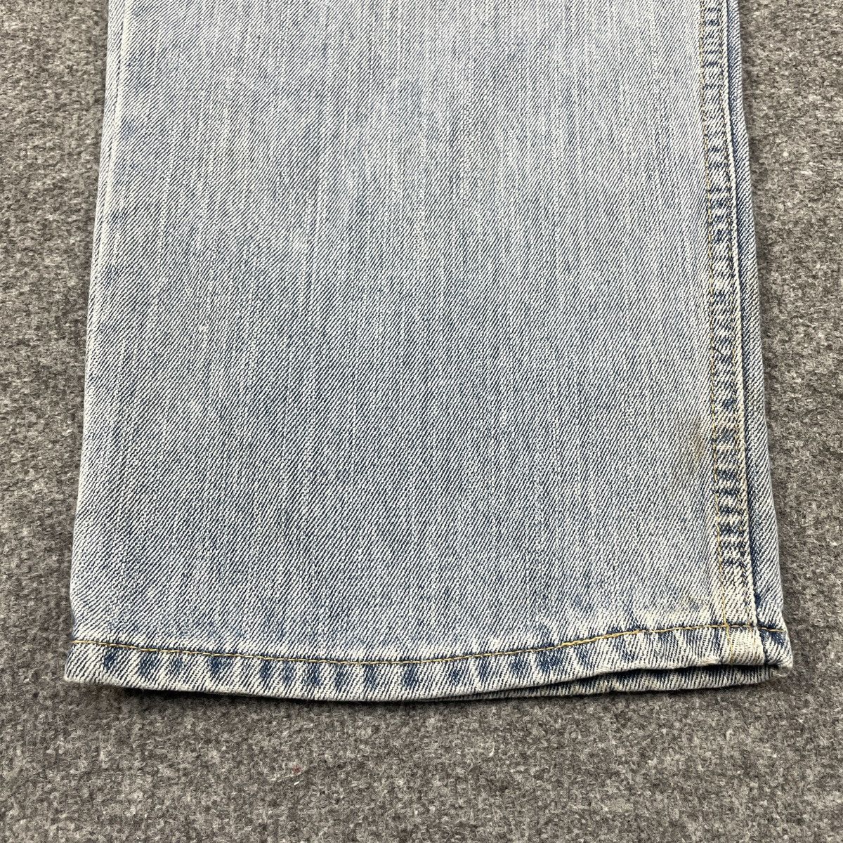Levi's × Vintage Vintage Levi's 550 Blue Light Wash wc-195 Size US 40 / EU 56 - 5 Thumbnail