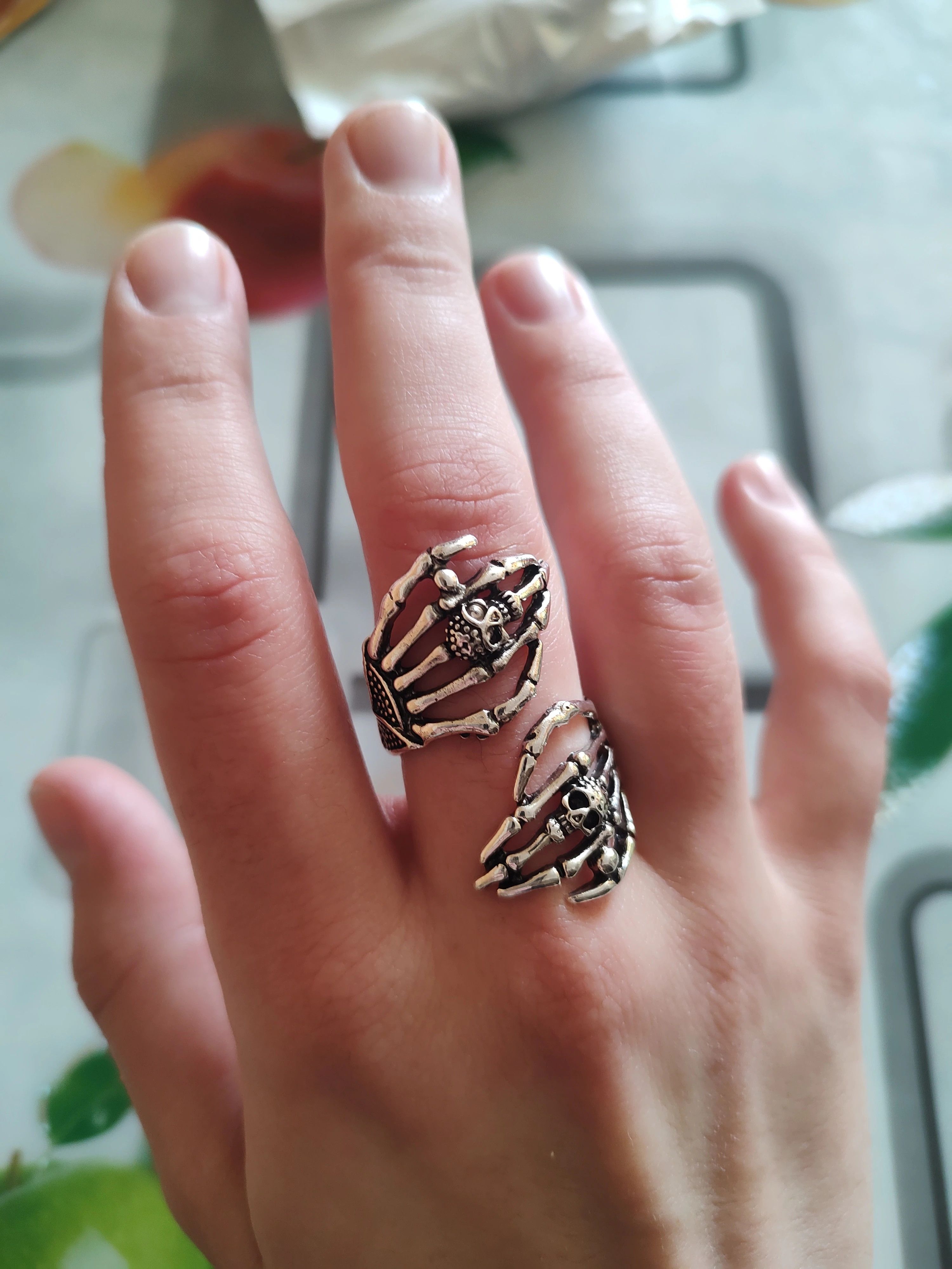 Jewelry Exaggerated Skeleton Hug Ring Size ONE SIZE - 3 Thumbnail