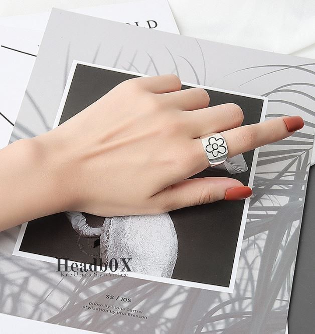 Vintage Geometric Flower Adjustable Ring Size ONE SIZE - 6 Thumbnail