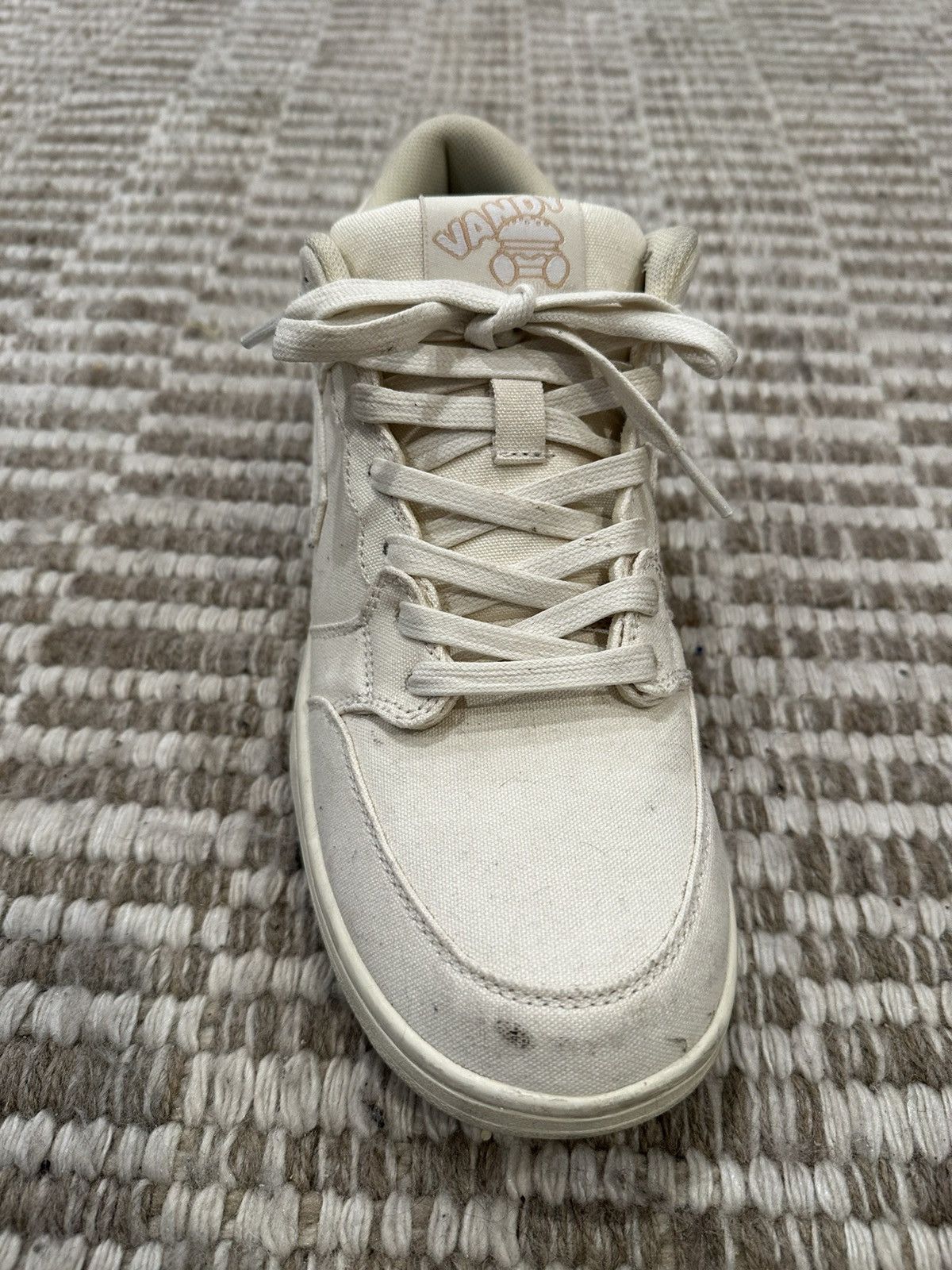 Vandy The Pink Vandy the pink all white sneakers Size US 9 / EU 42 - 10 Thumbnail