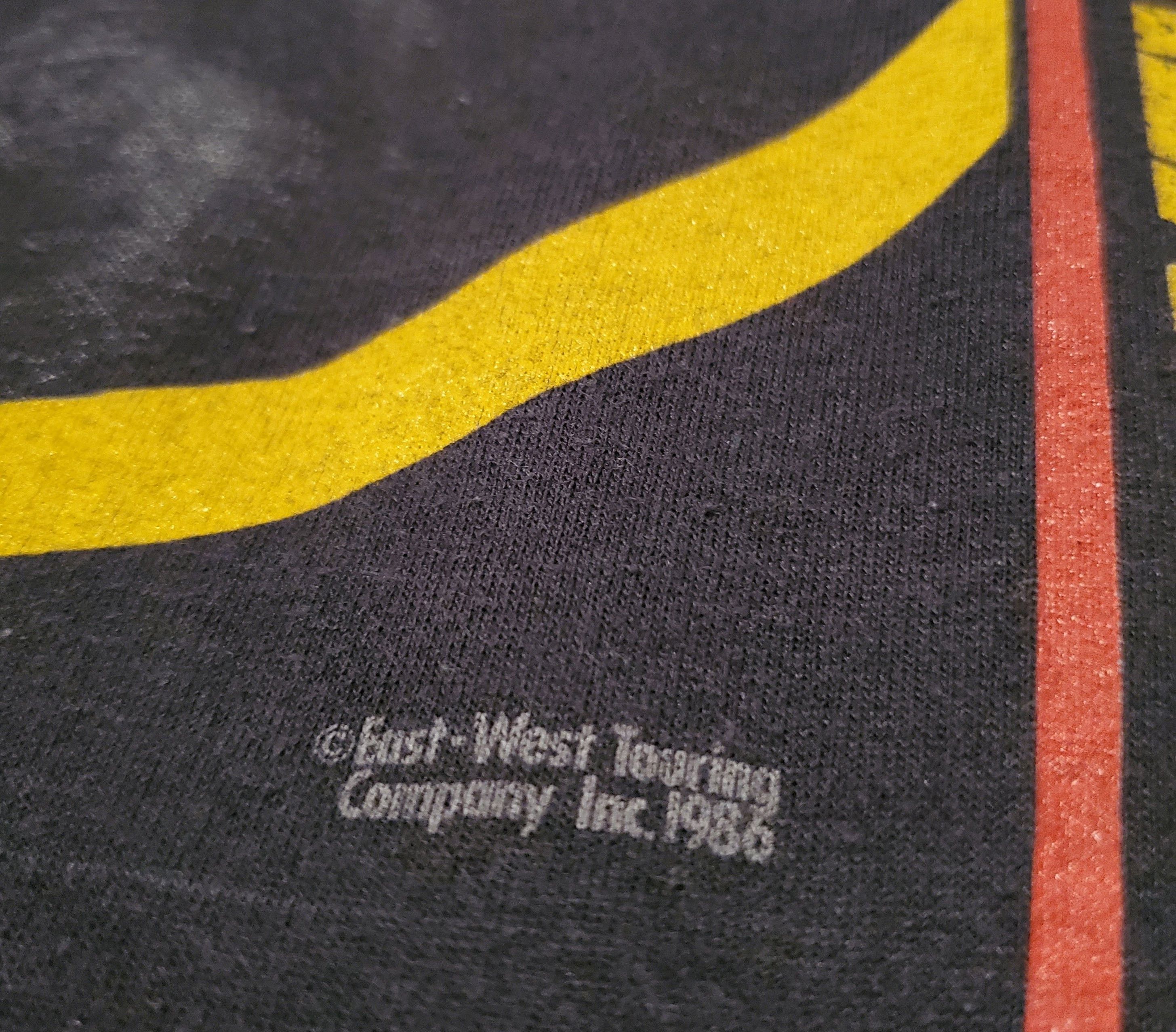 Band Tees × Vintage Bob Dylan Tom Petty 1986 True Confessions Tour Vintage Size US M / EU 48-50 / 2 - 3 Thumbnail