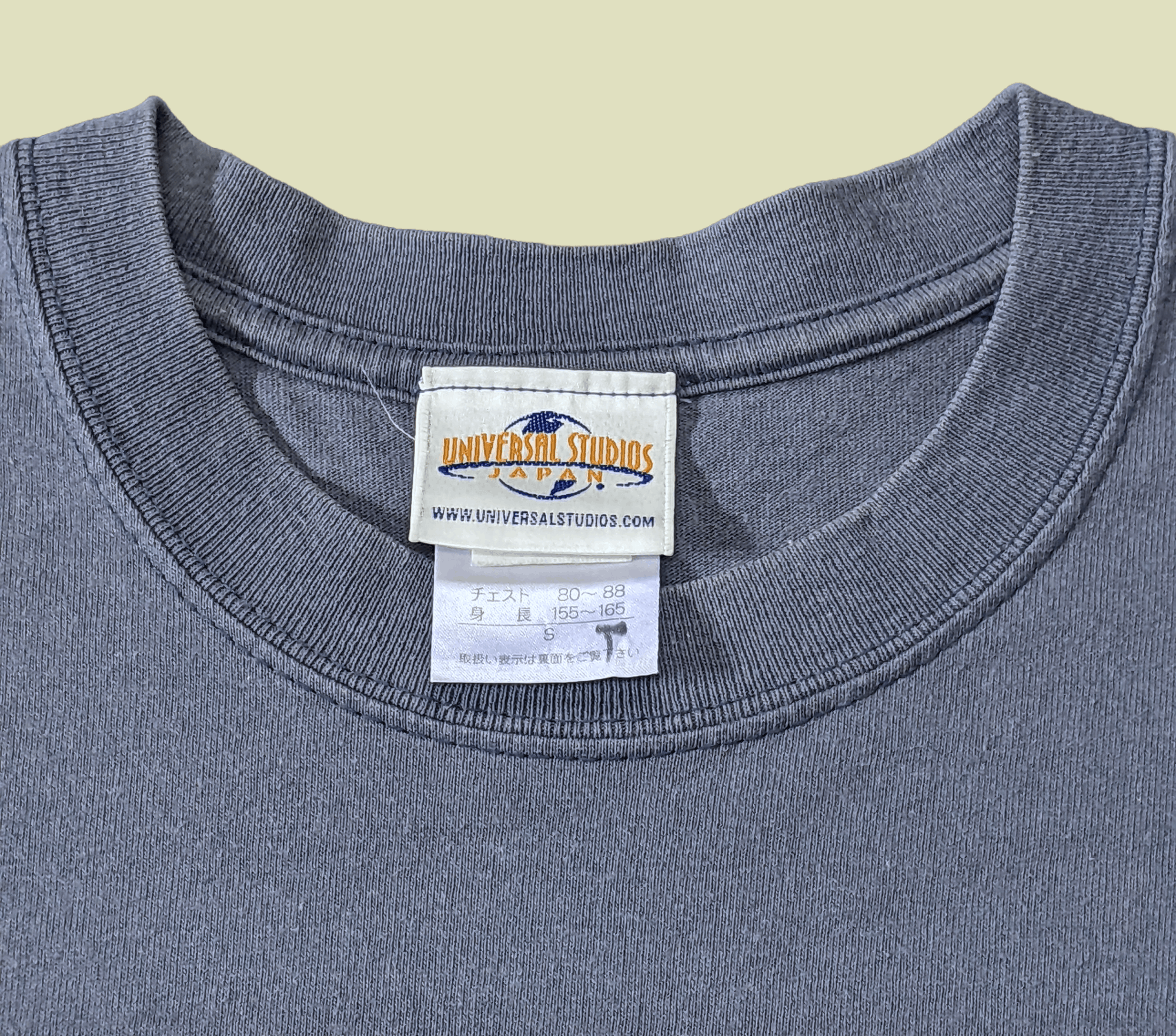 Universal Studios × Vintage Vintage 90s Japanese E.T Extraterrestrial Movie T shirt Size US S / EU 44-46 / 1 - 4 Thumbnail