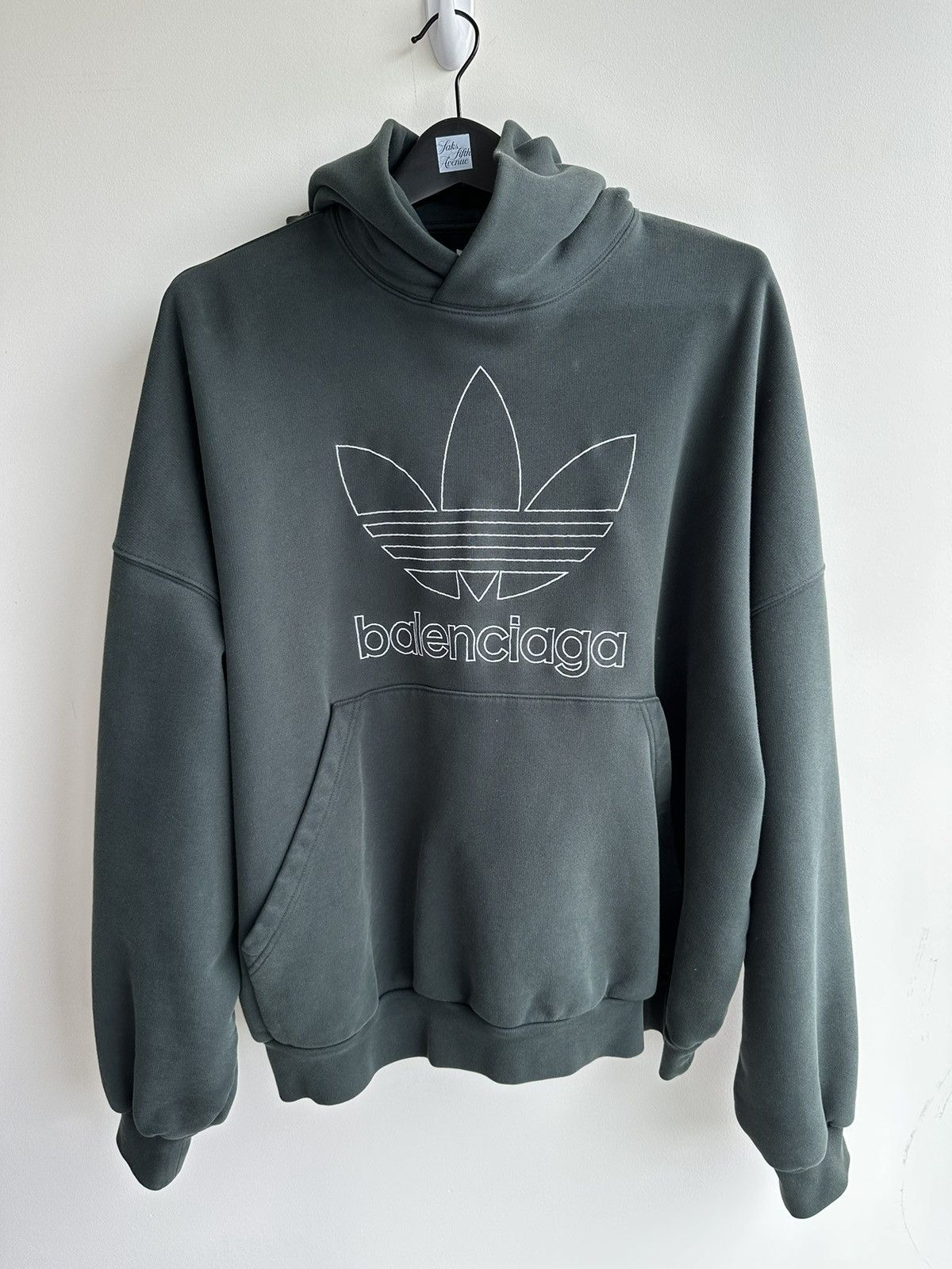 BALENCIAGA ADIDAS HOODIE グリーン　 サイズ3 Balenciaga Adidas Green Oversized Unisex Logo Hoodie – Savonches